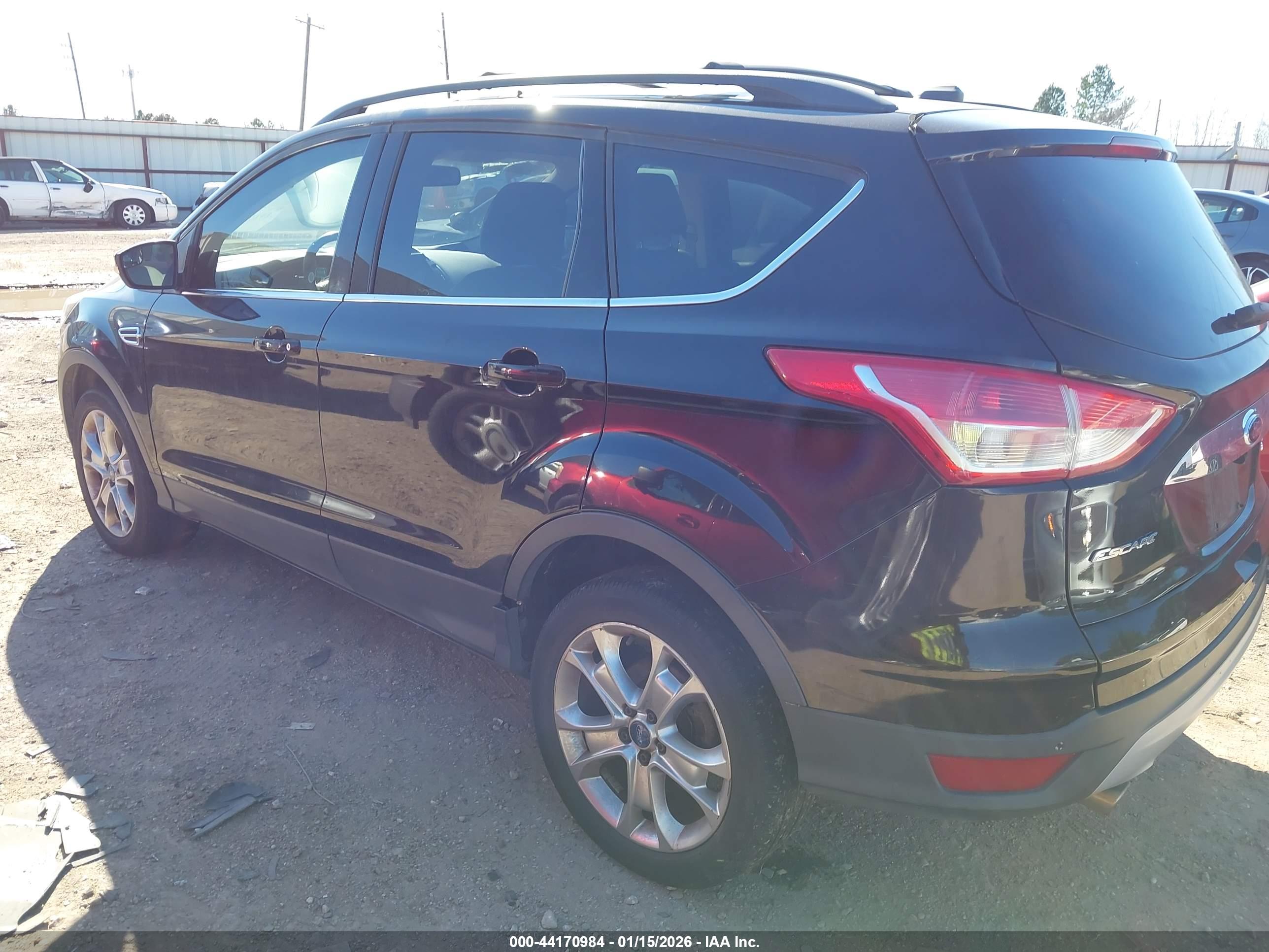 FORD ESCAPE image 3