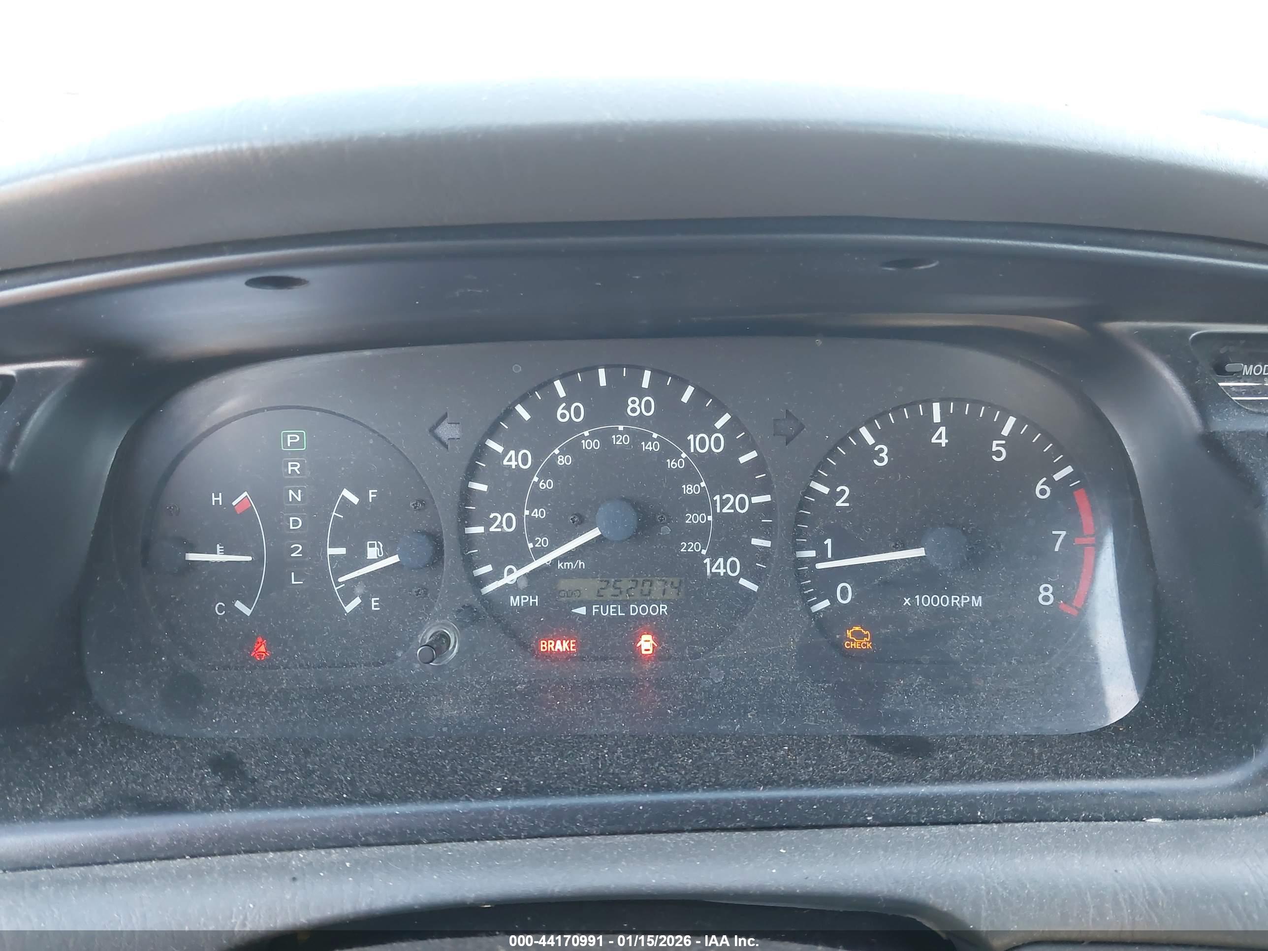 TOYOTA CAMRY image 7