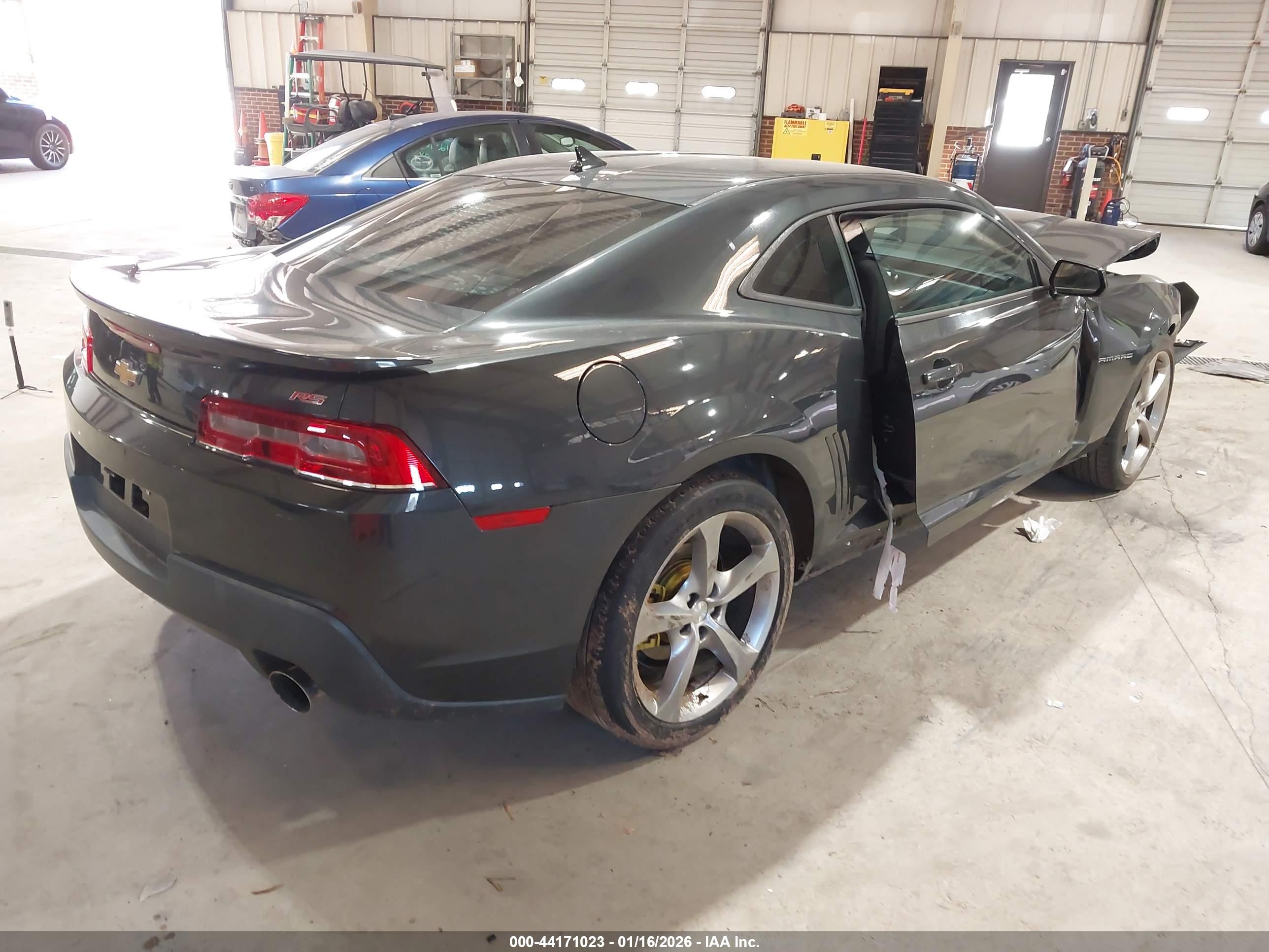 CHEVROLET CAMARO image 4