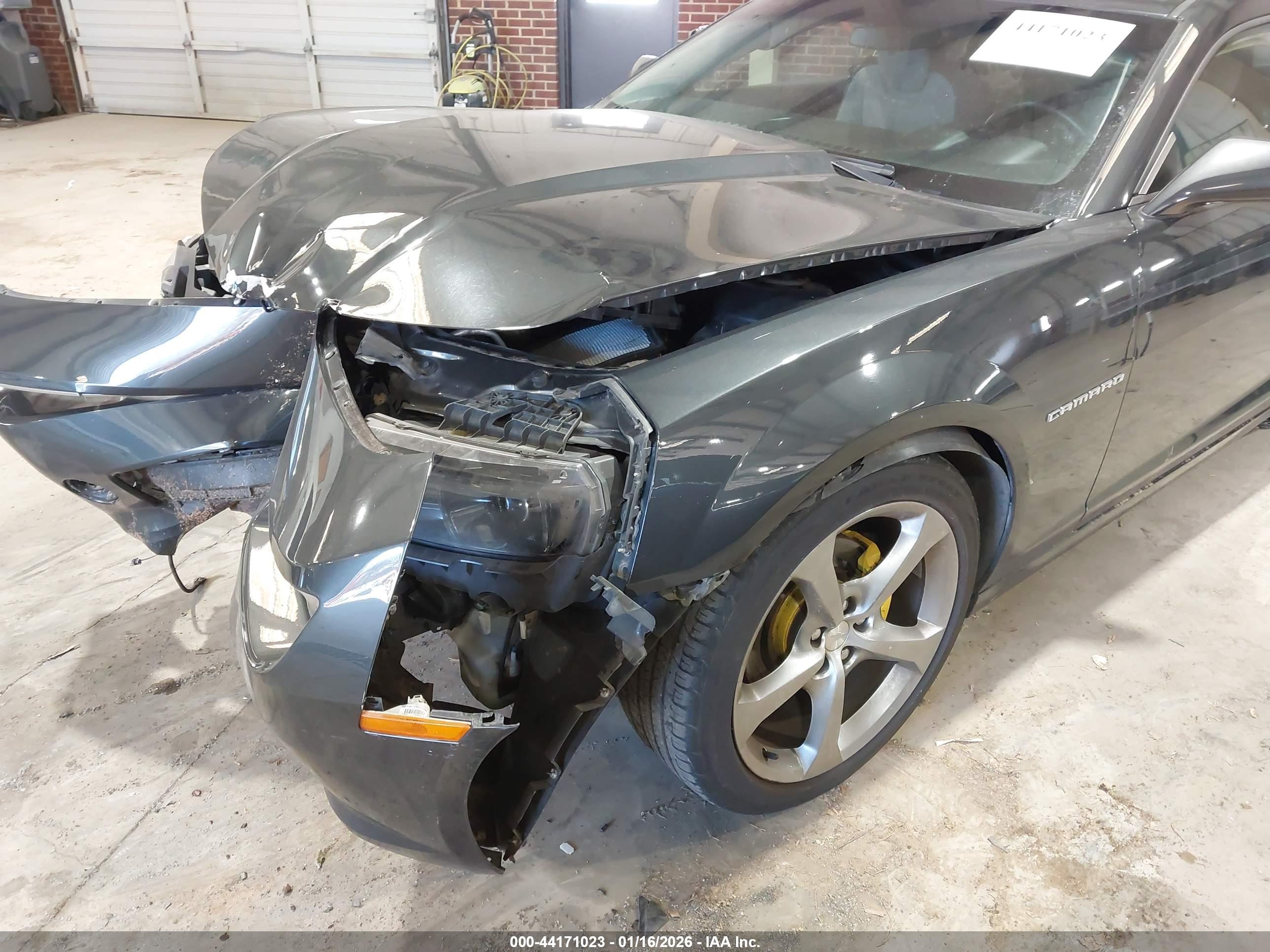 CHEVROLET CAMARO image 6