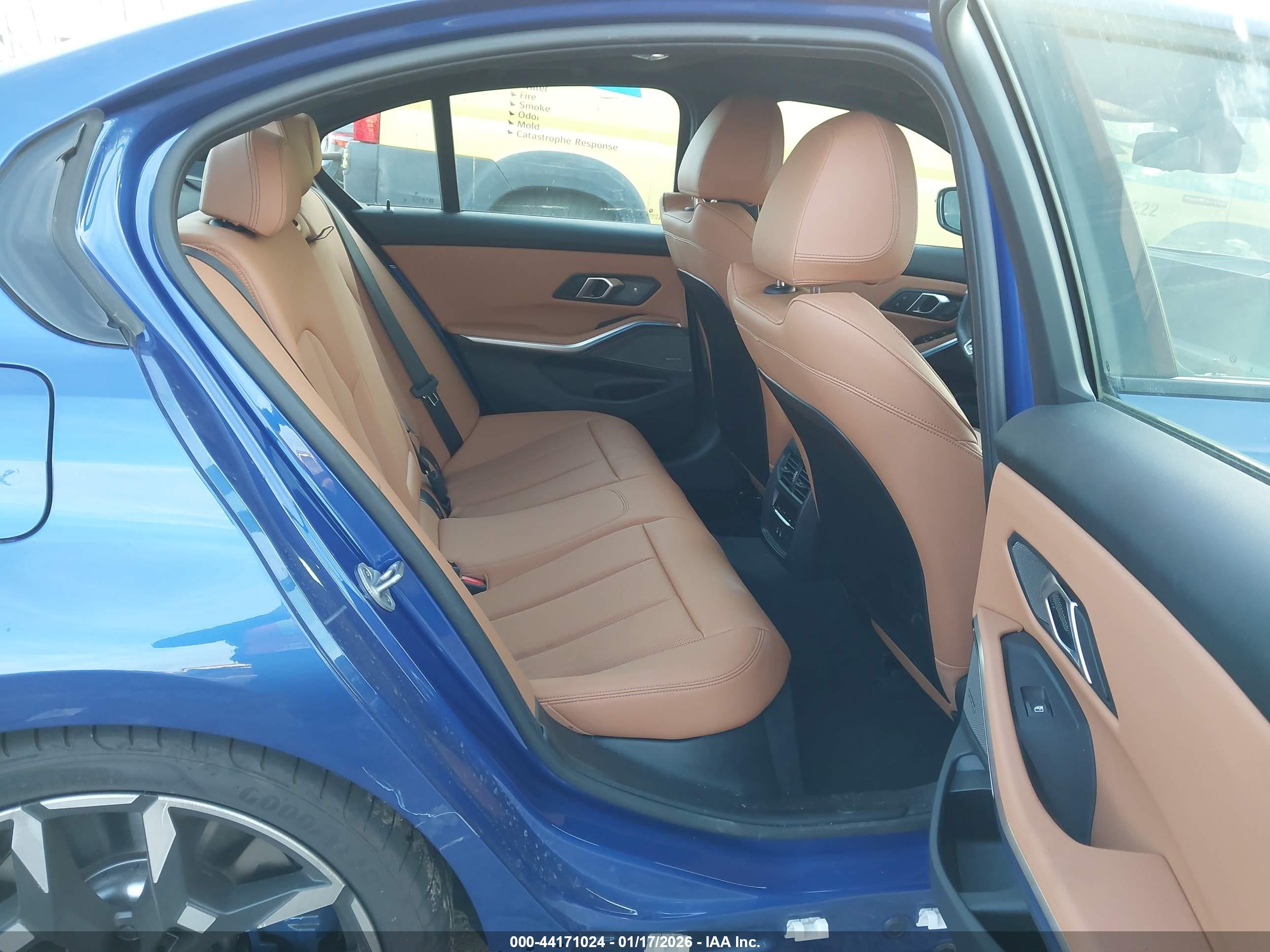 BMW M340I image 8