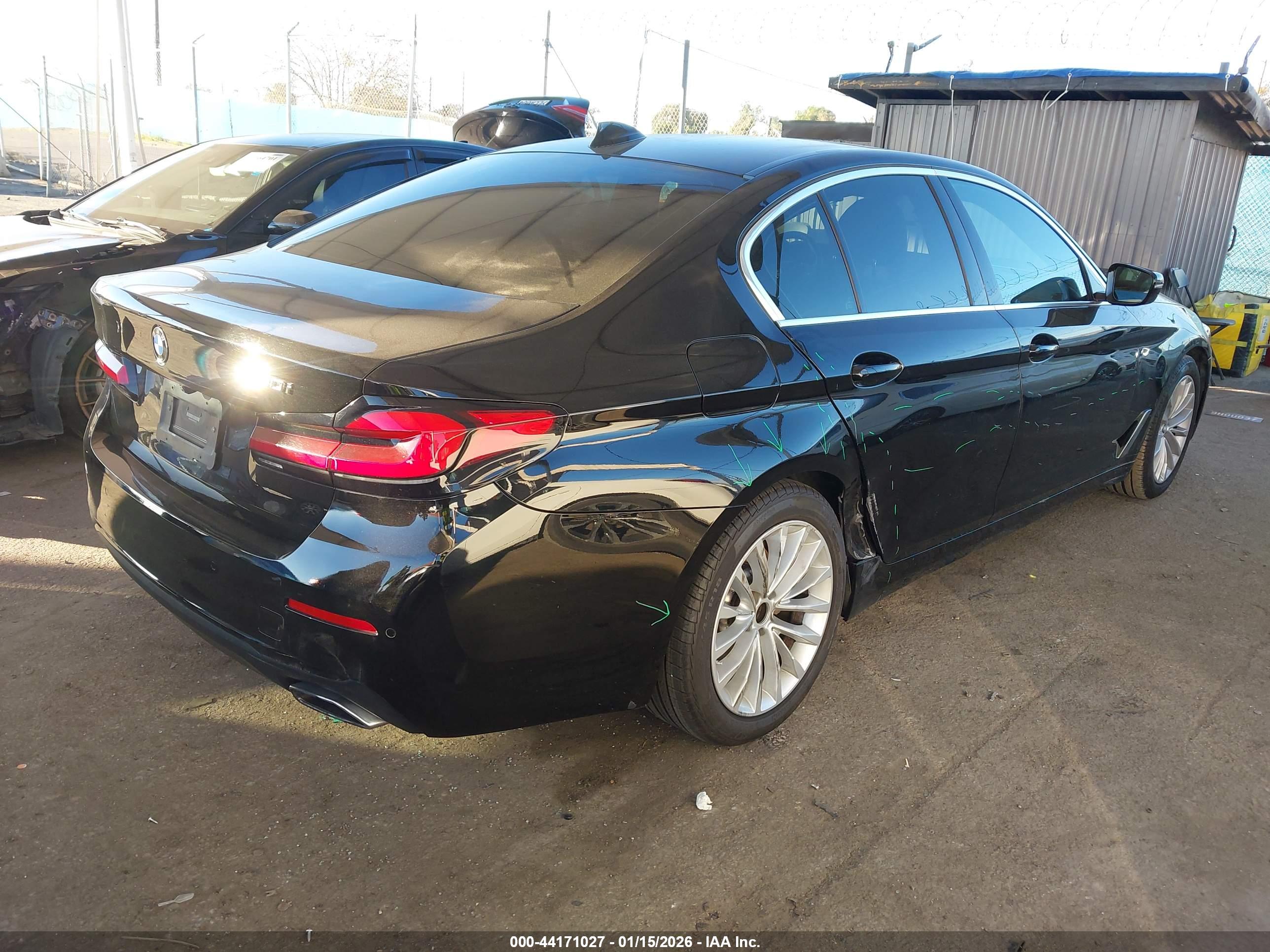 BMW 530I image 4