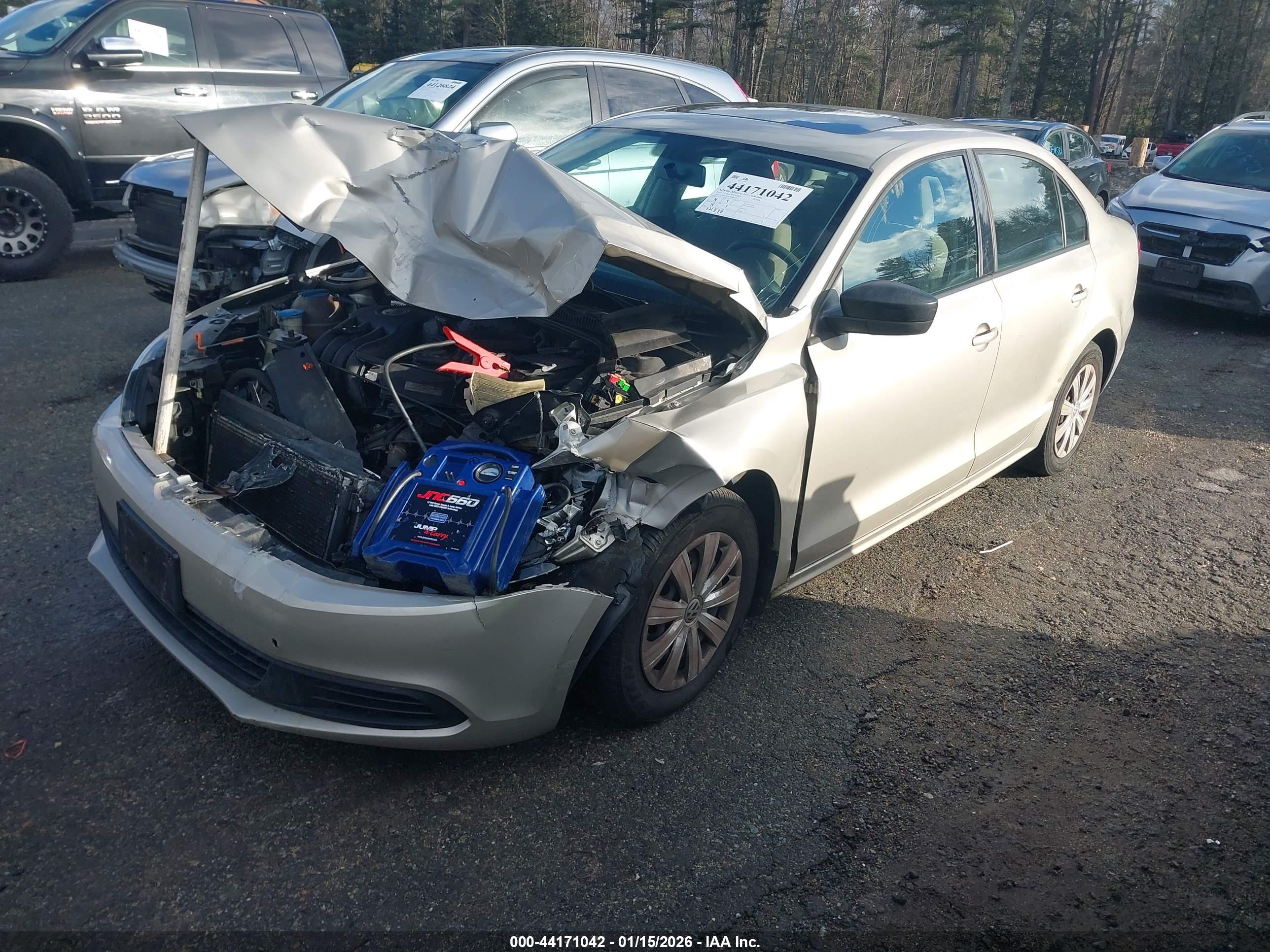 VOLKSWAGEN JETTA image 2