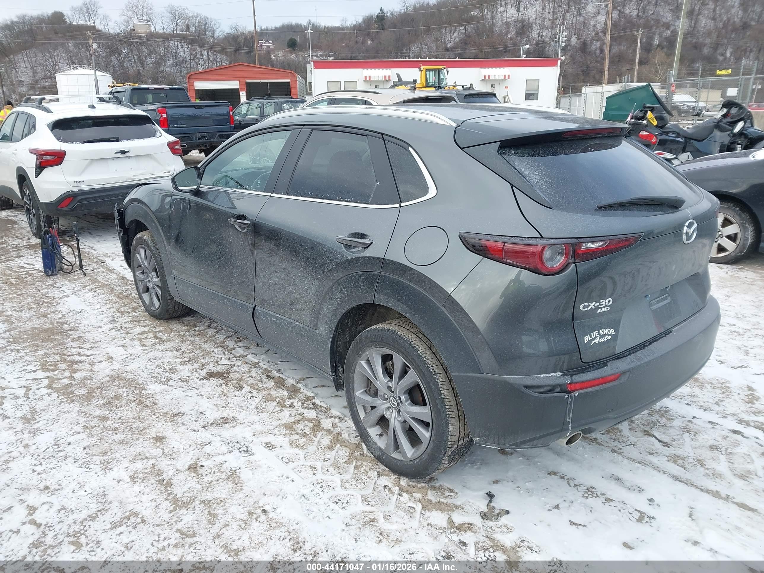 MAZDA CX-30 image 3