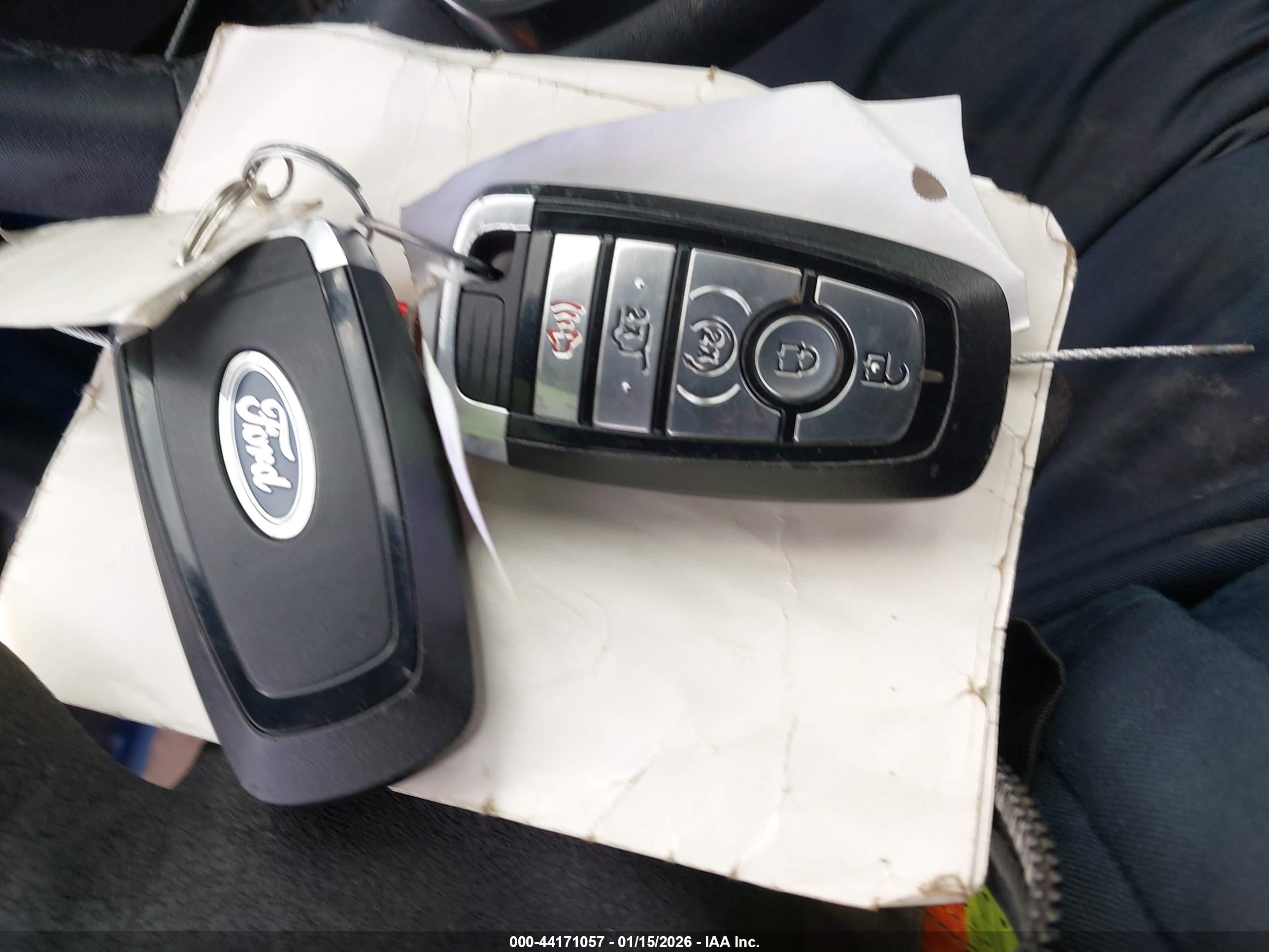 FORD ESCAPE image 11