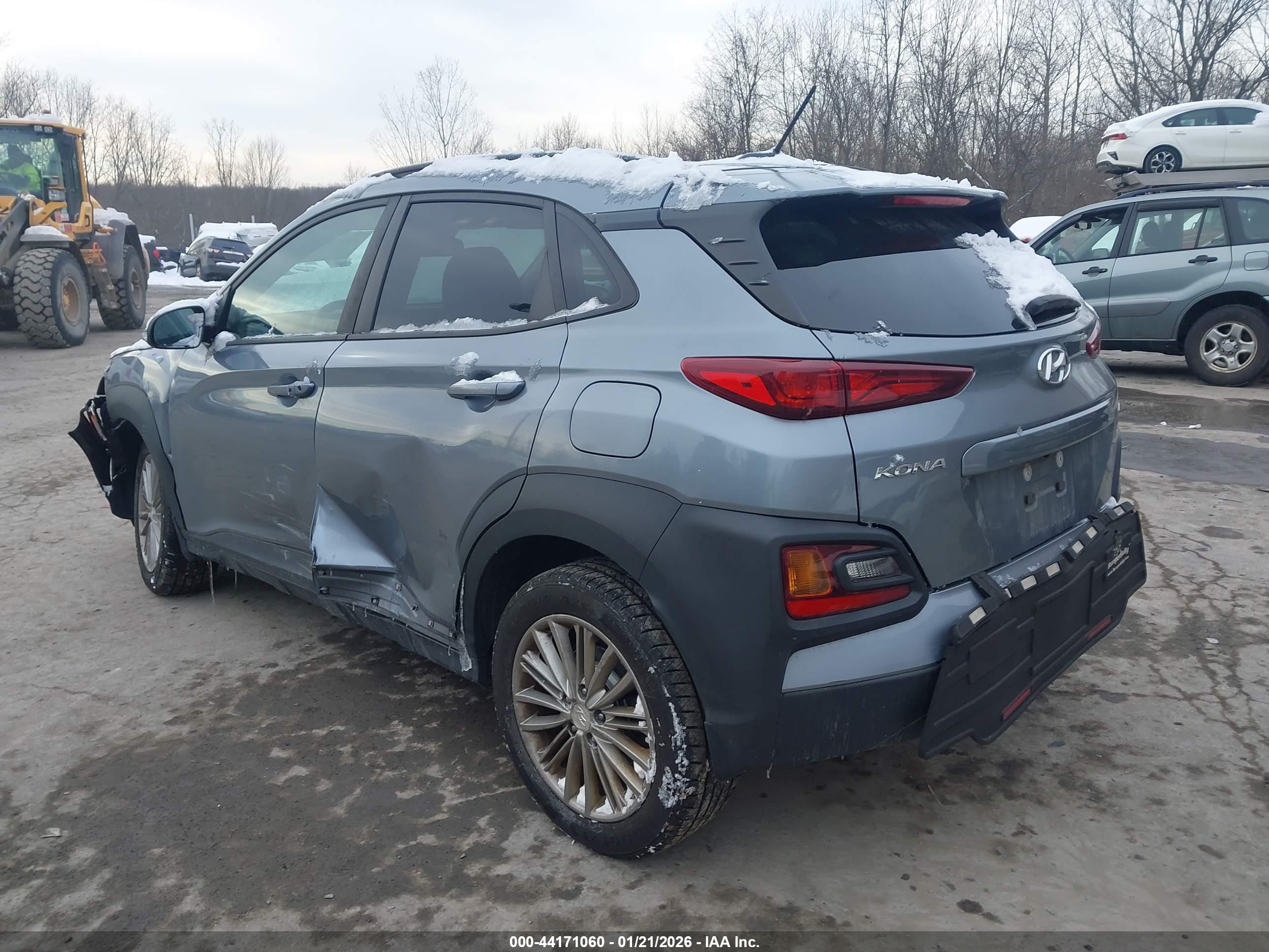 HYUNDAI KONA image 3