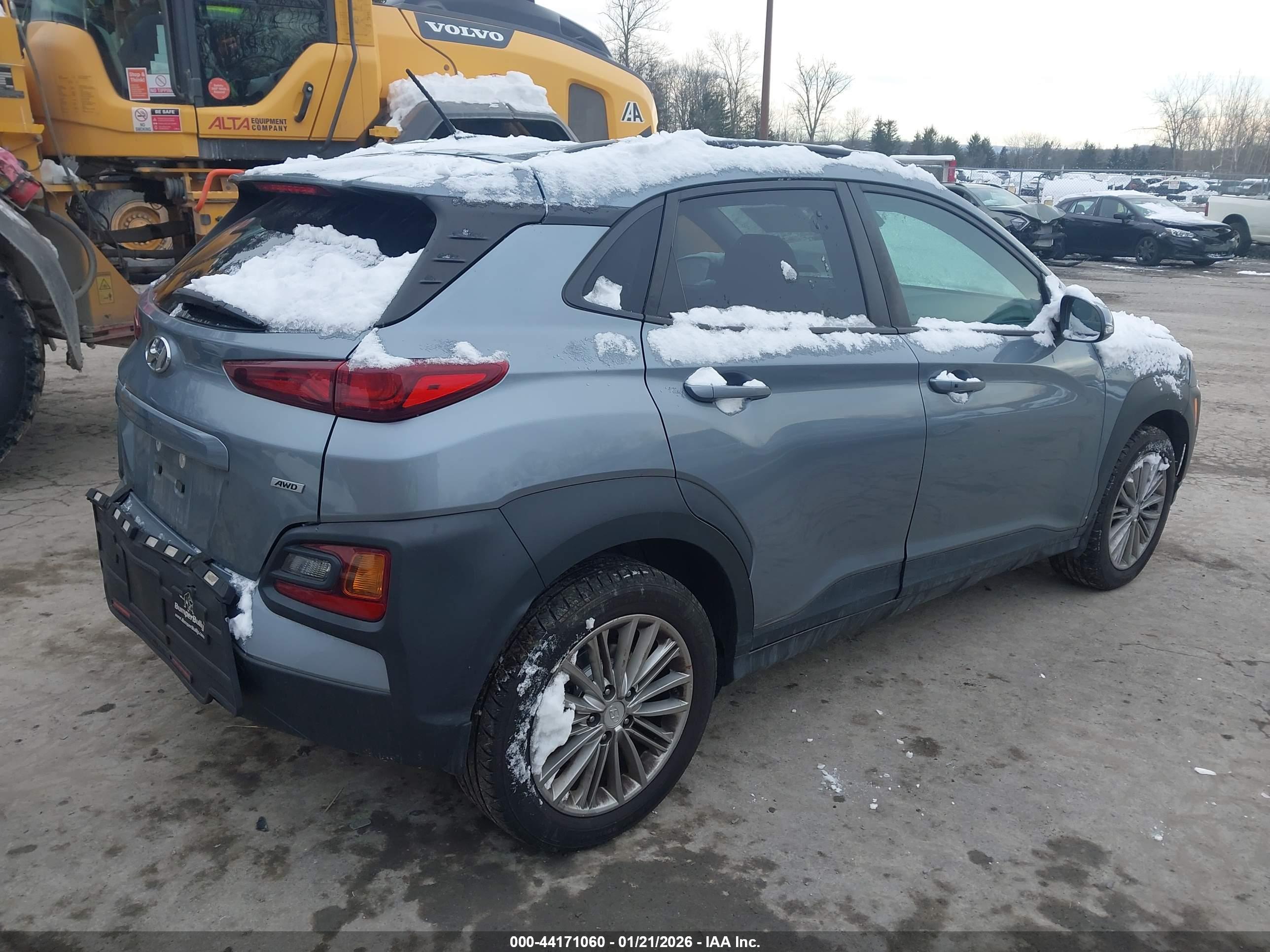 HYUNDAI KONA image 4