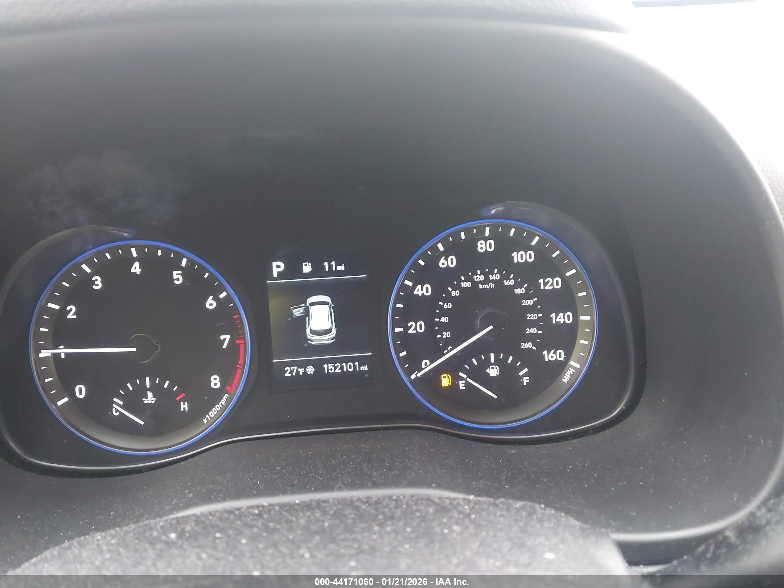 HYUNDAI KONA image 7