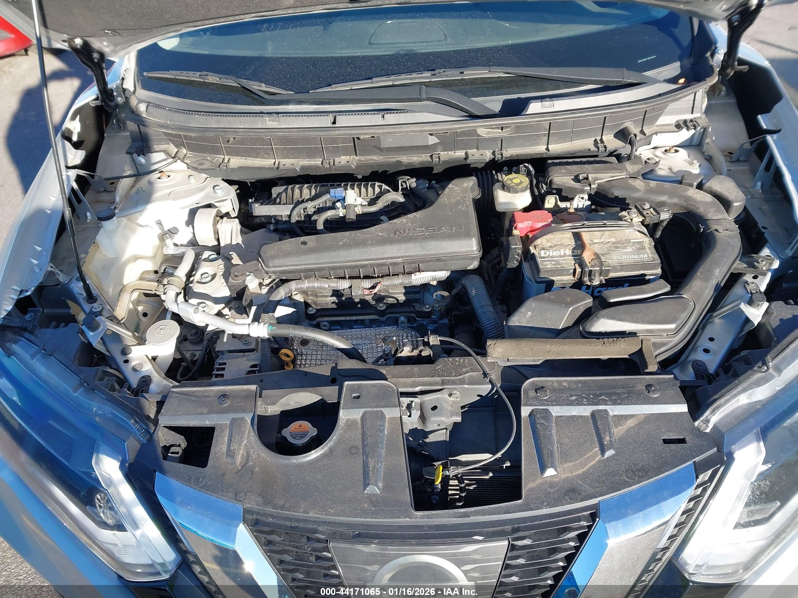 NISSAN ROGUE image 10