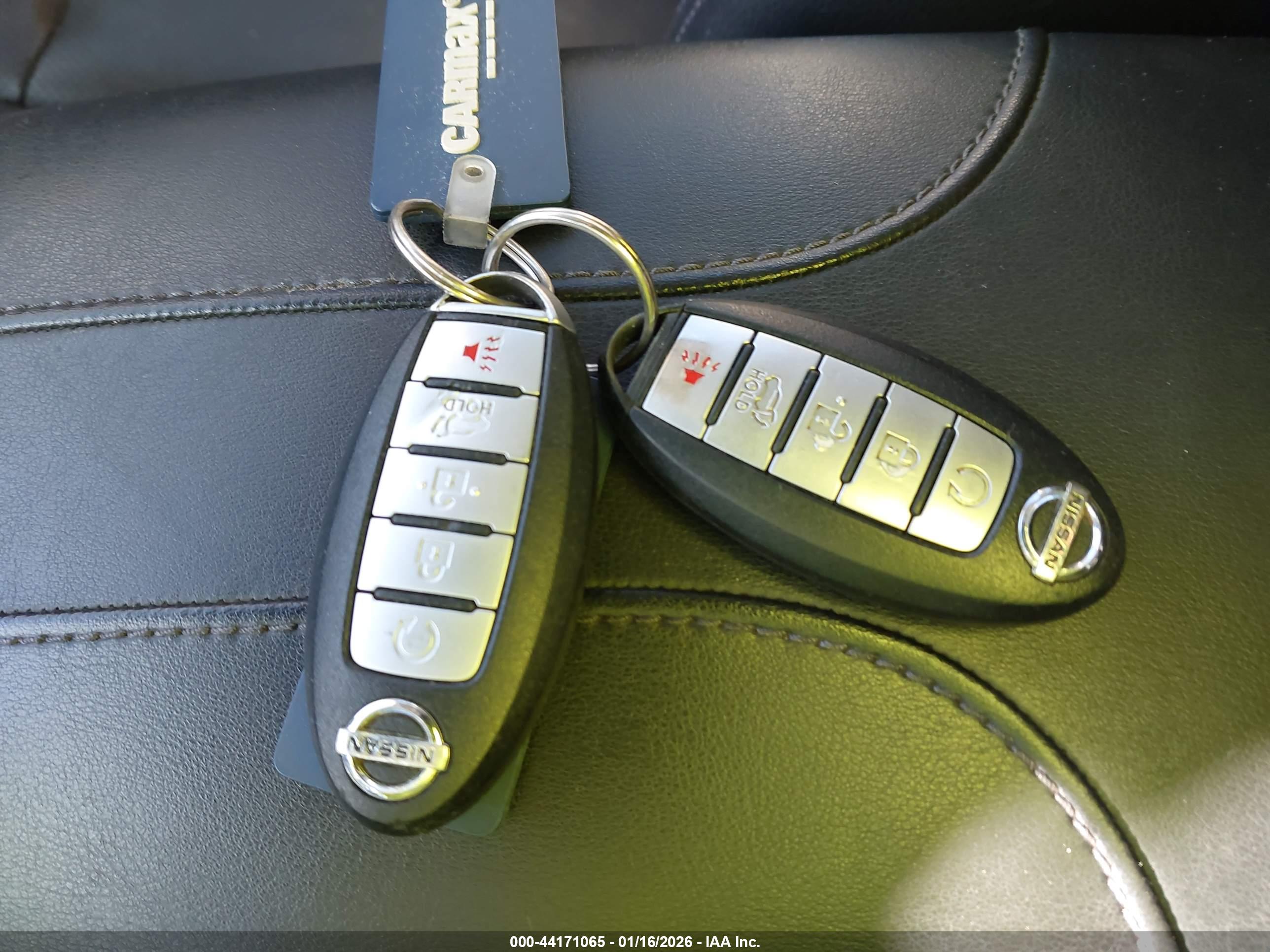 NISSAN ROGUE image 11