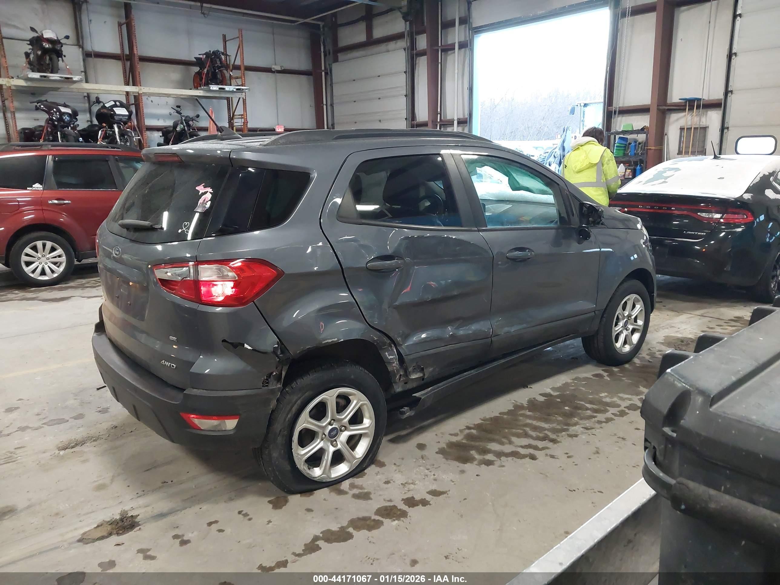FORD ECOSPORT image 4