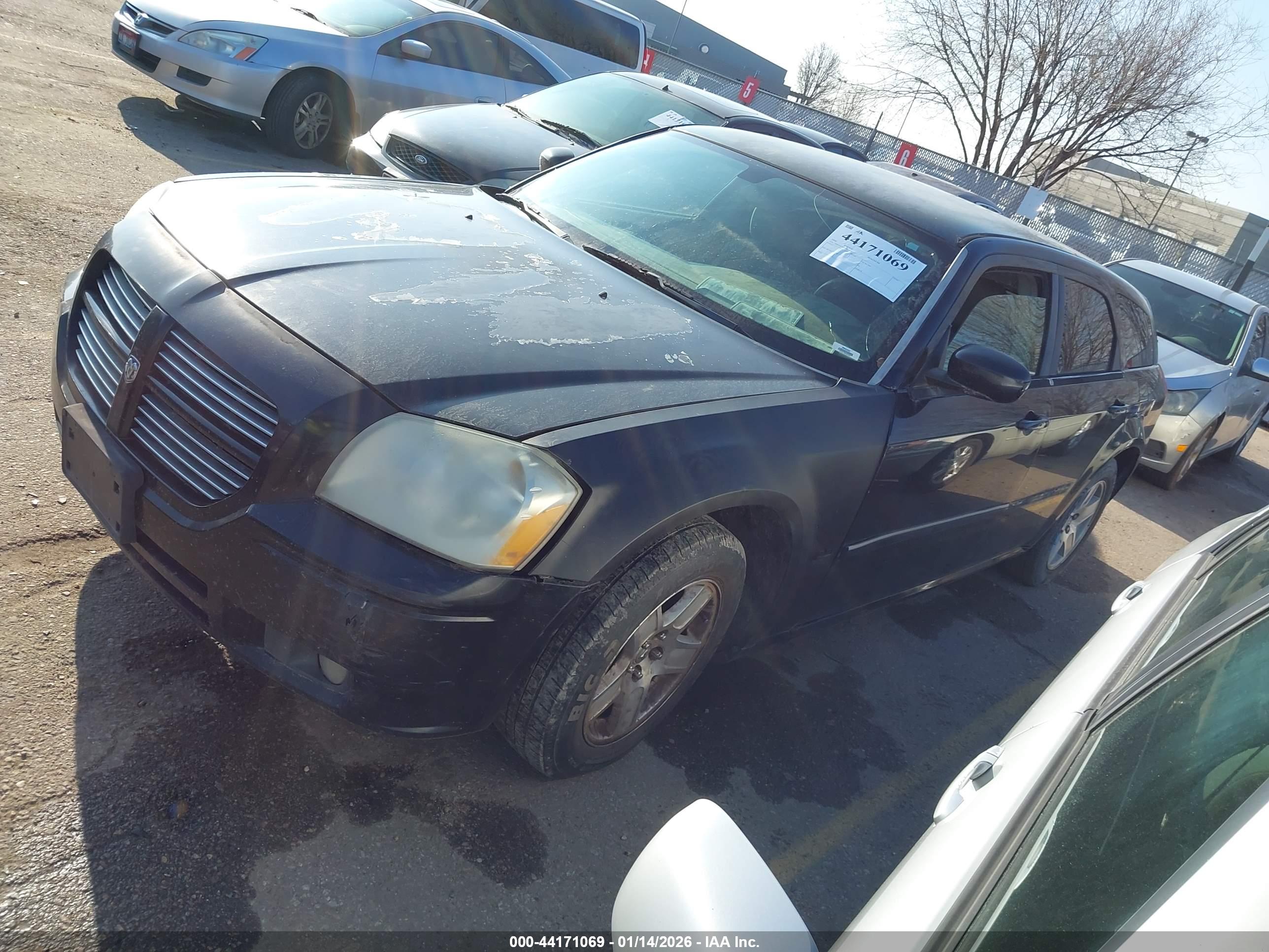DODGE MAGNUM image 2