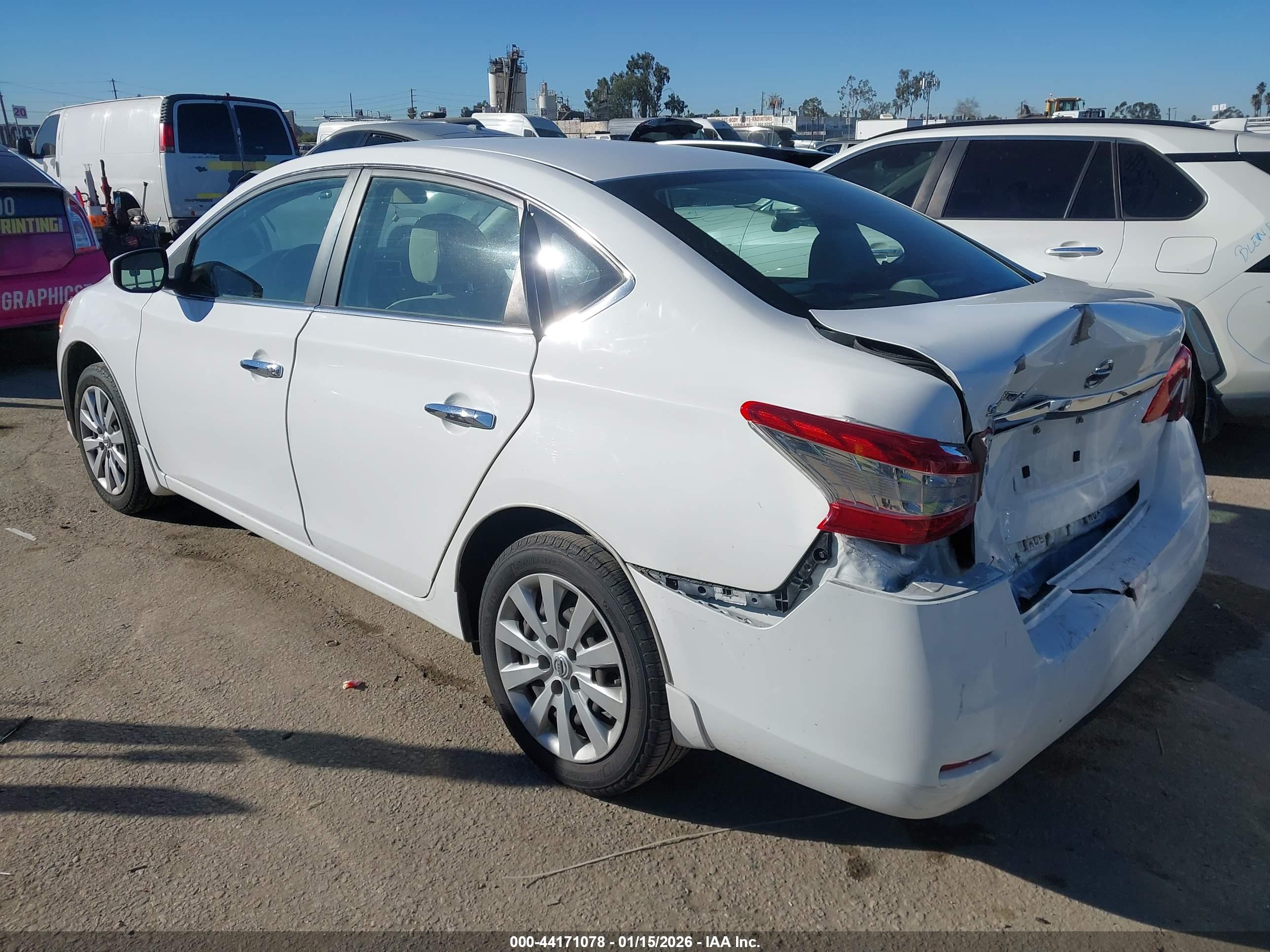 NISSAN SENTRA image 3