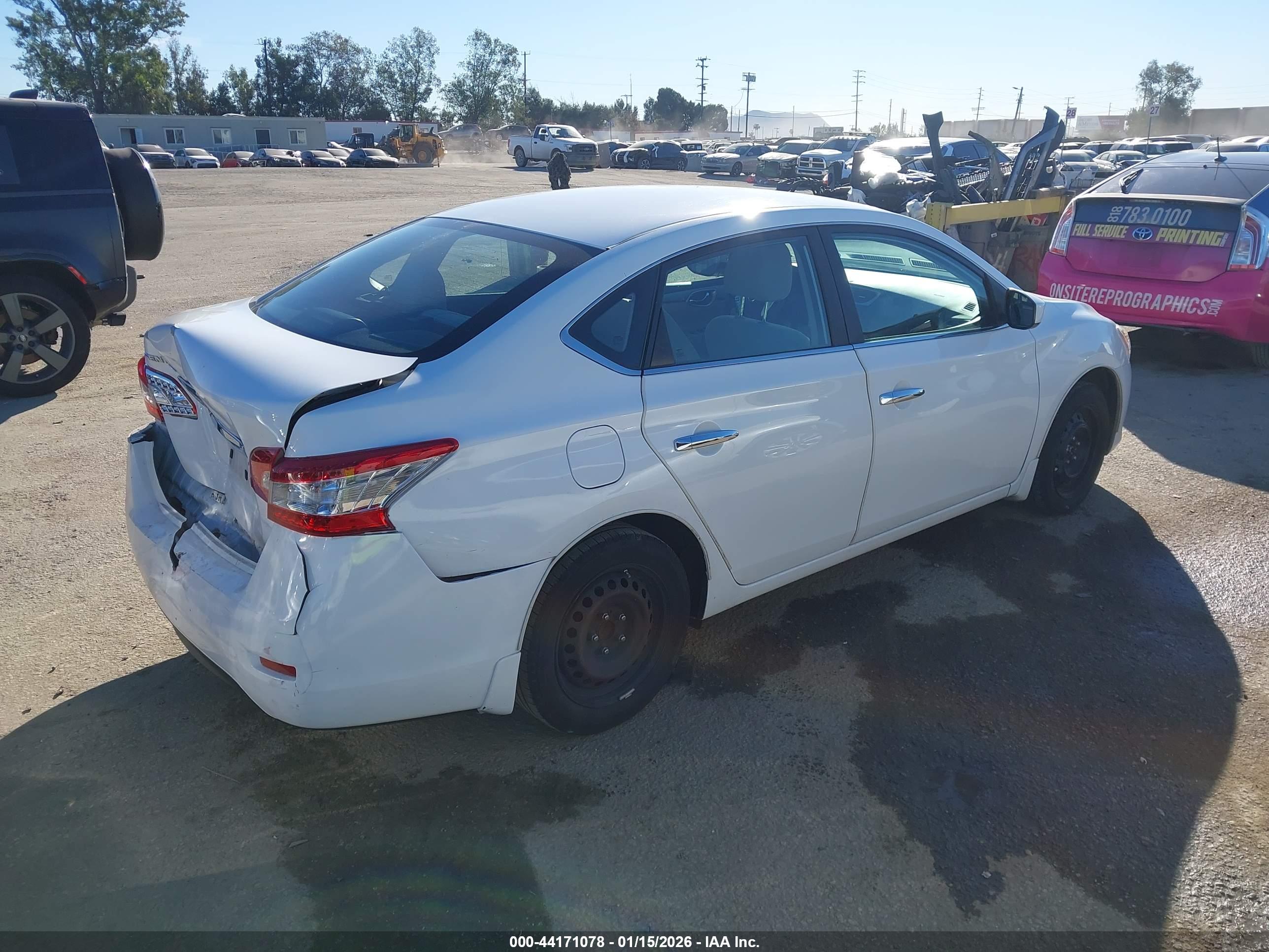 NISSAN SENTRA image 4