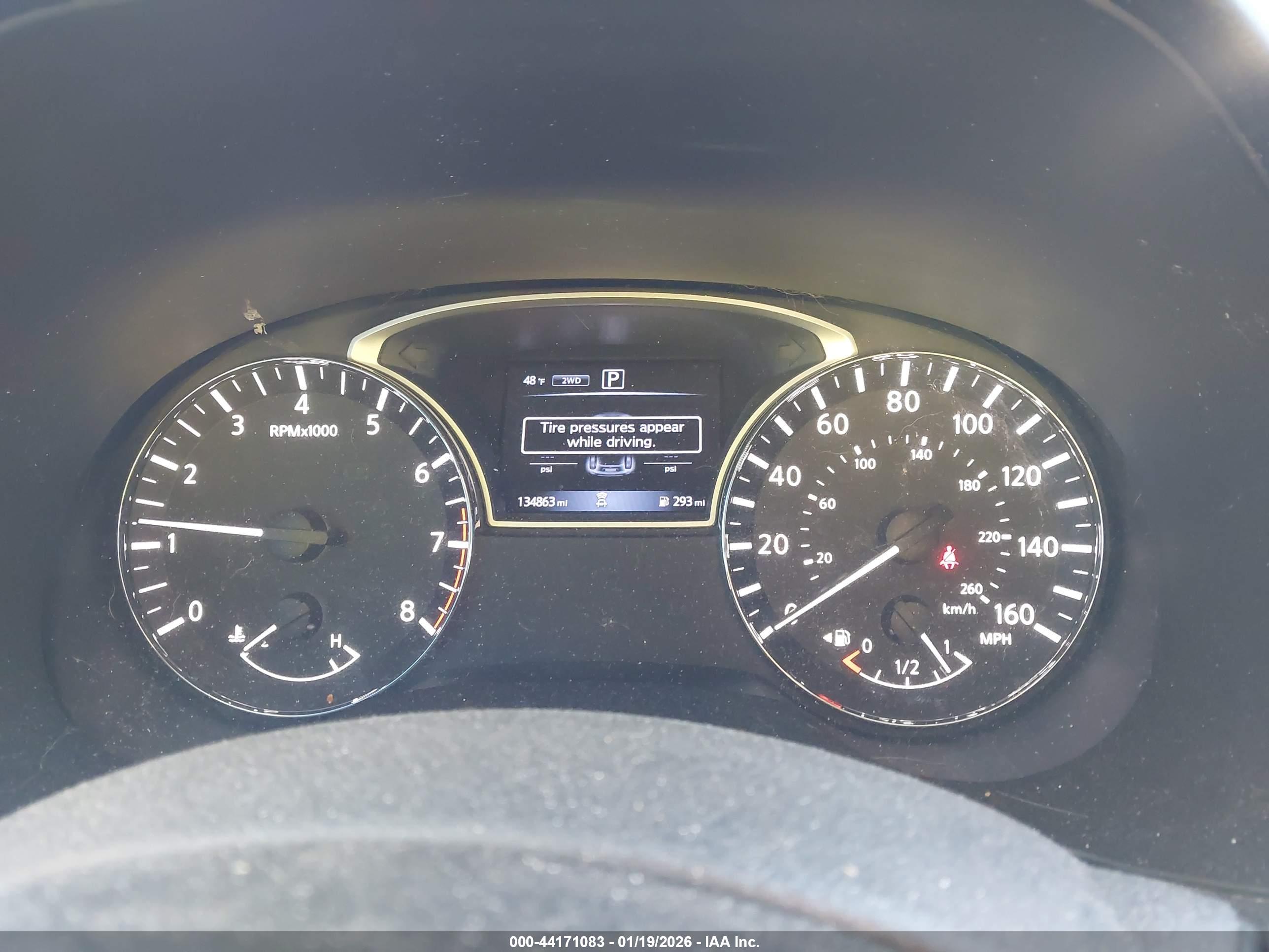 NISSAN PATHFINDER image 7