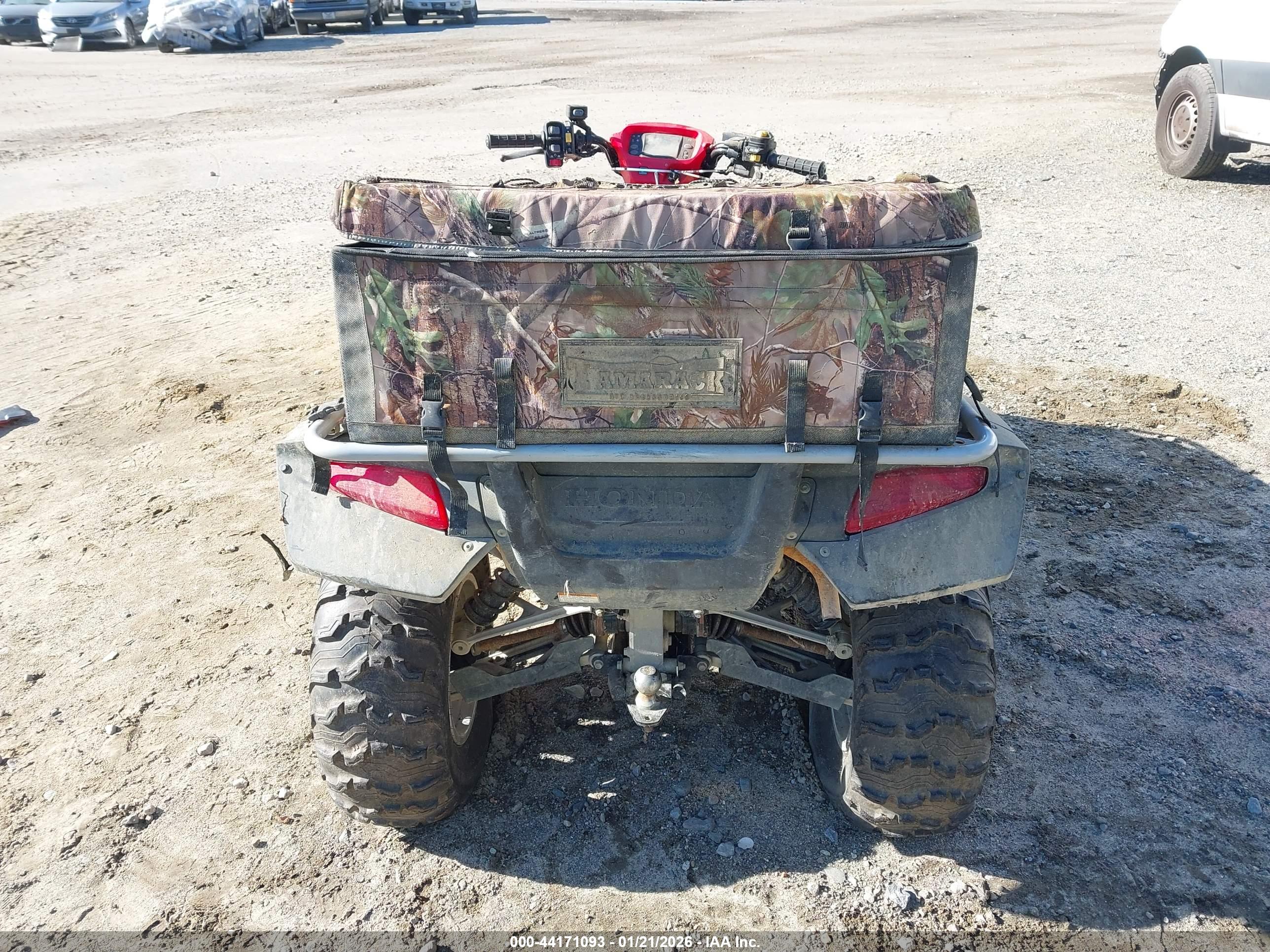 HONDA TRX680 image 6
