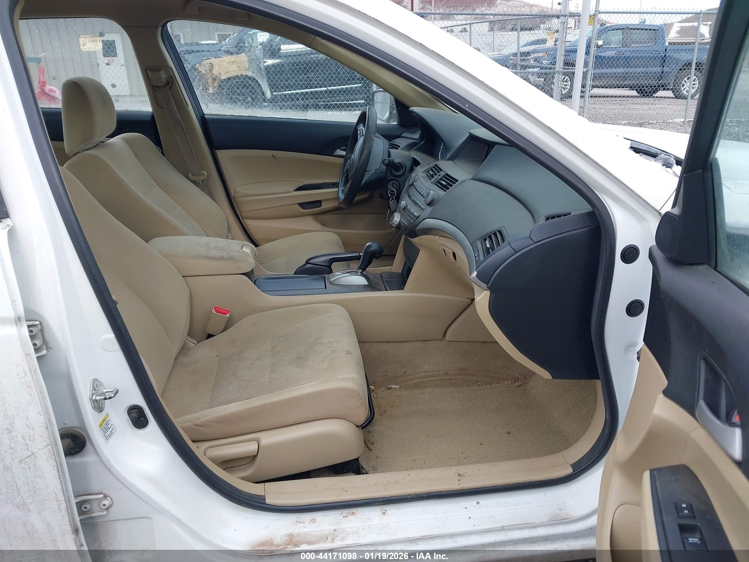 HONDA ACCORD image 5