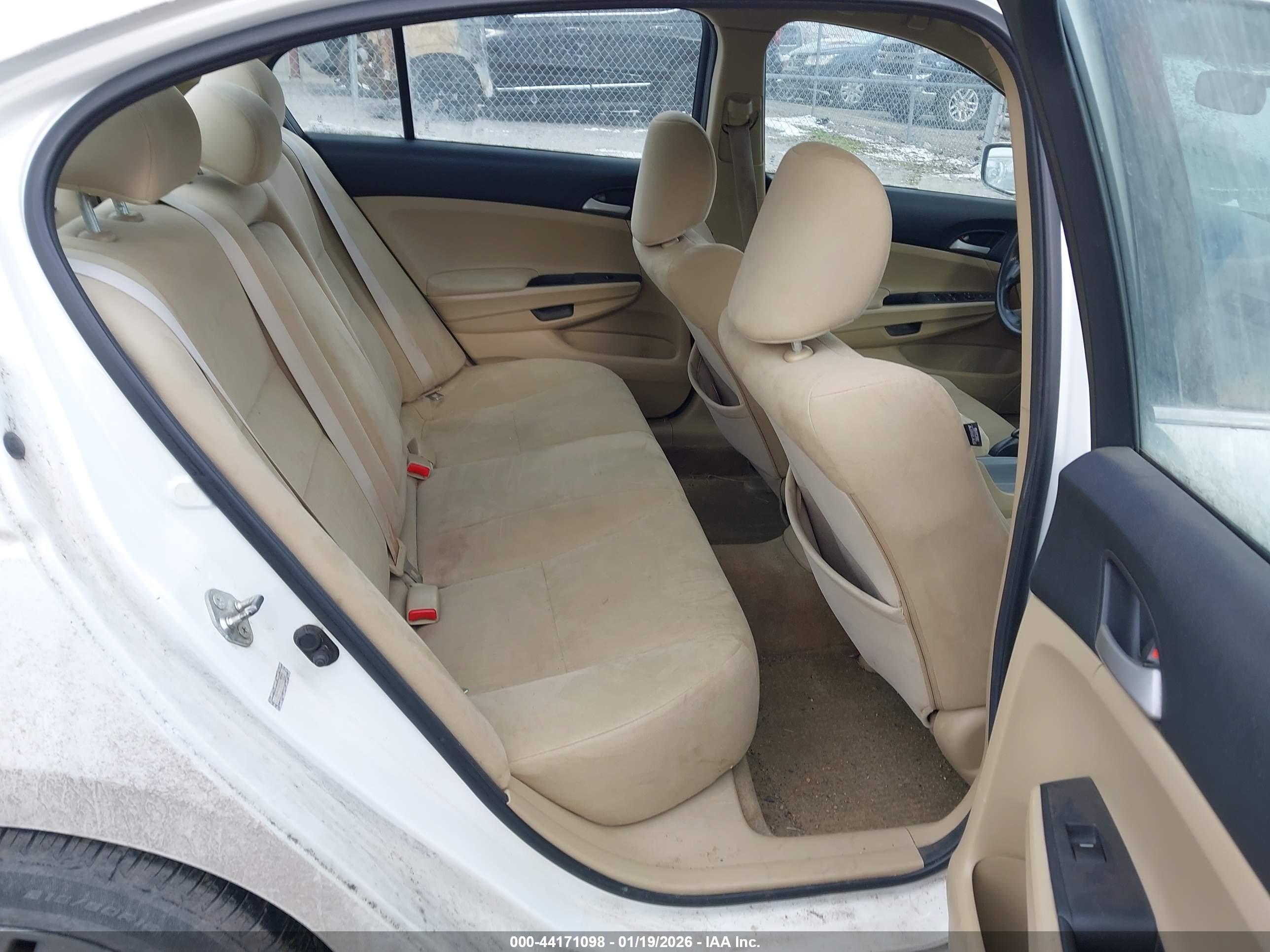 HONDA ACCORD image 8