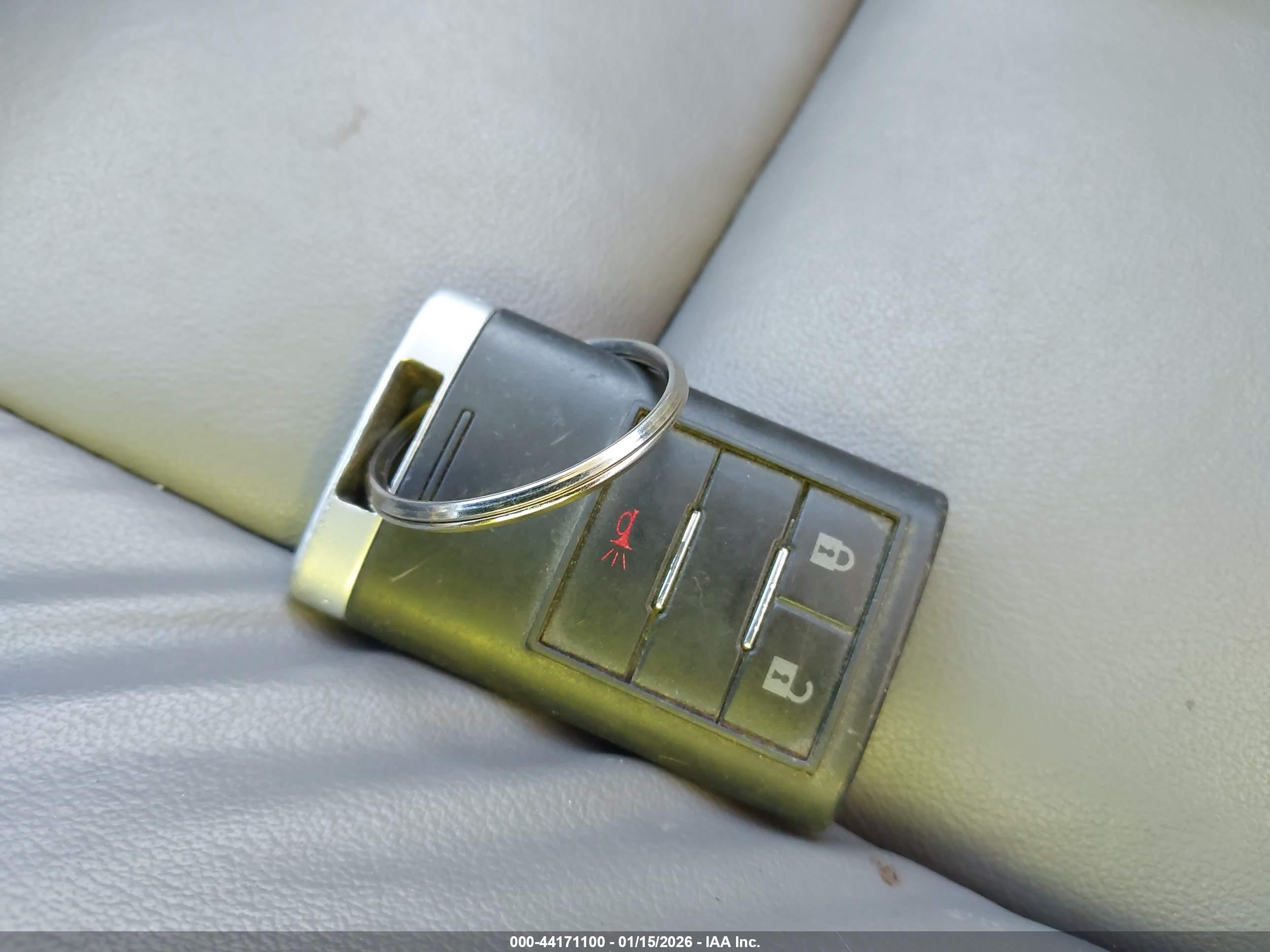 CADILLAC SRX image 11