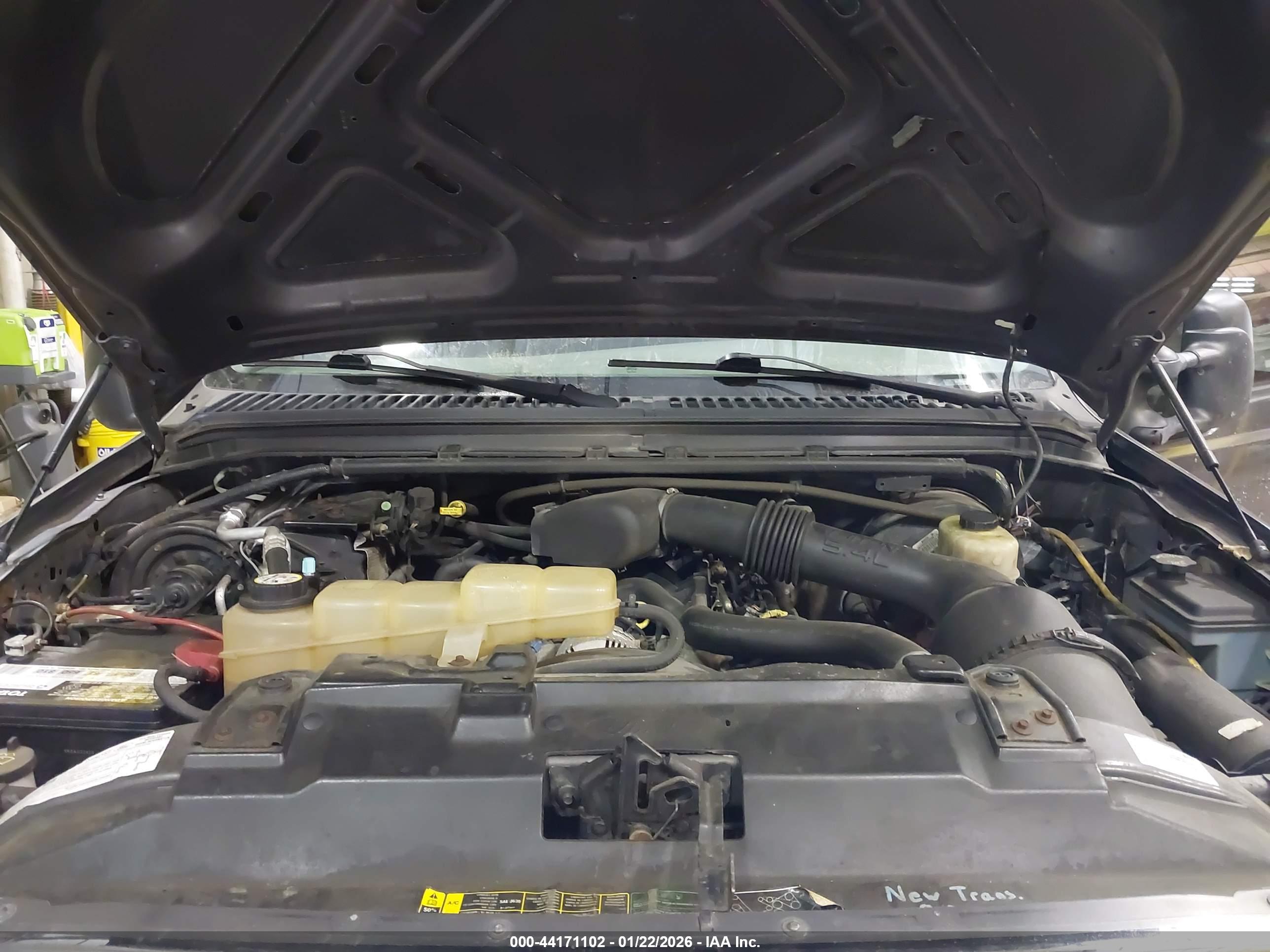 FORD F-250 image 10