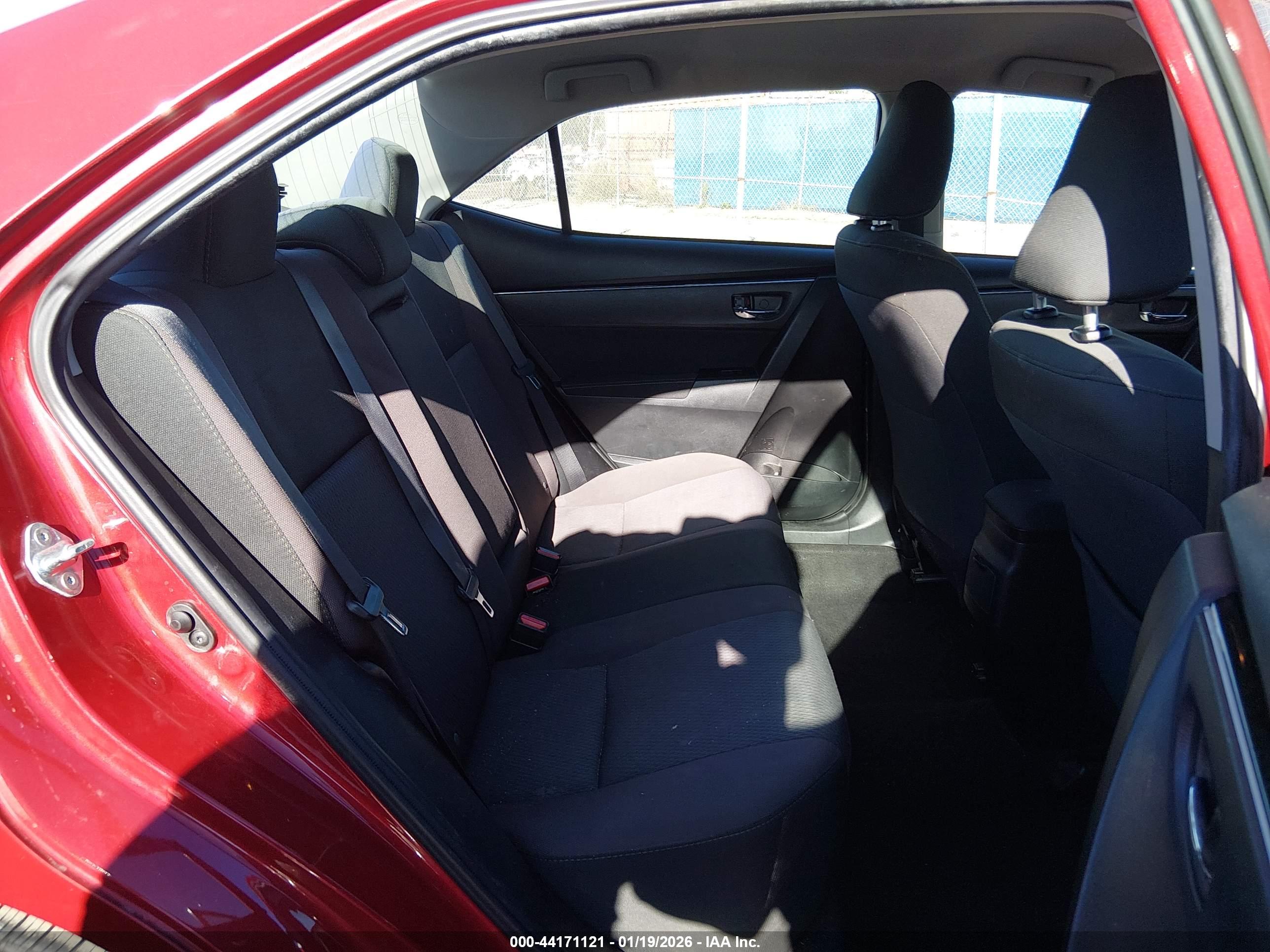 TOYOTA COROLLA image 8