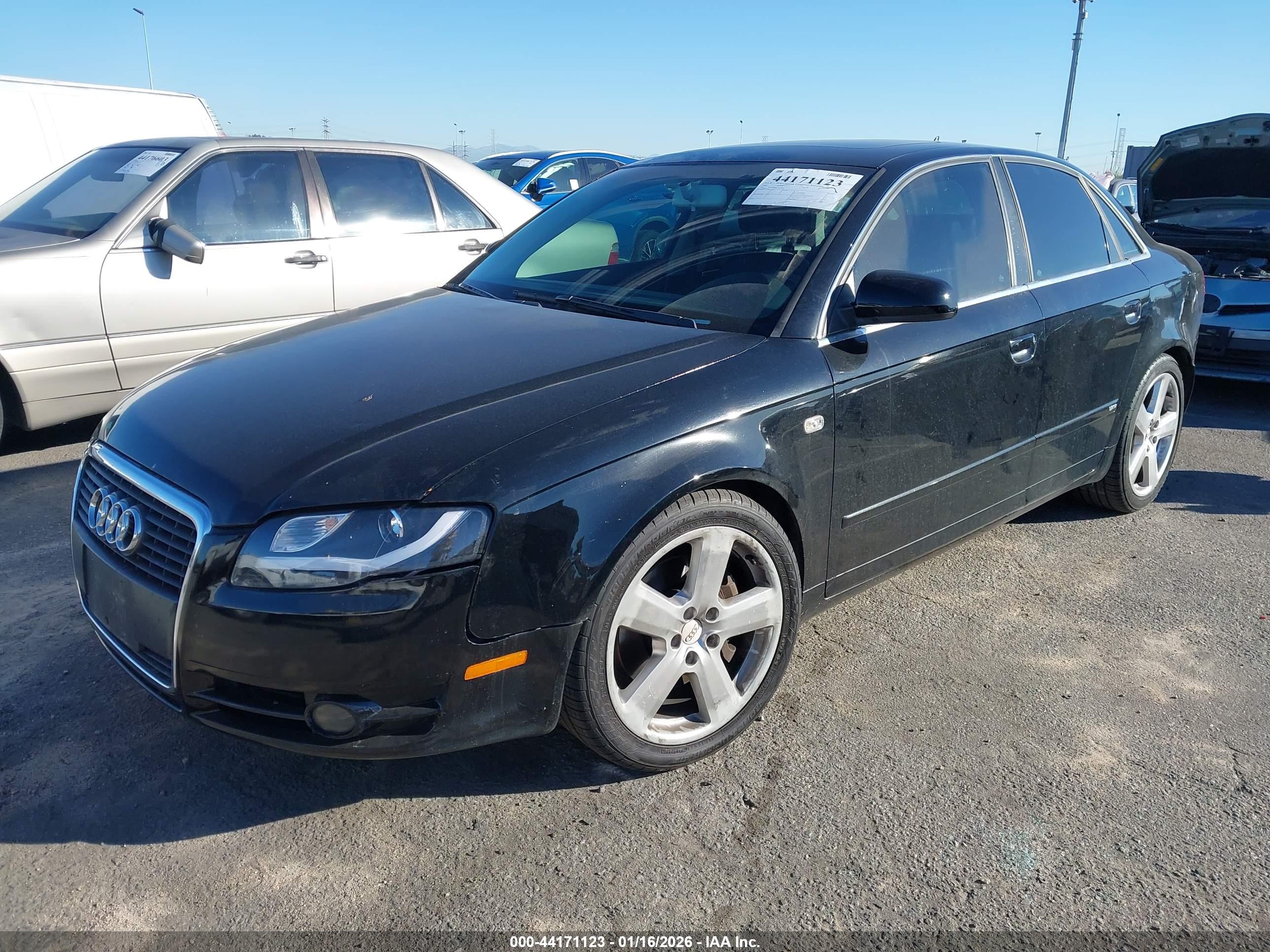 AUDI A4 image 2