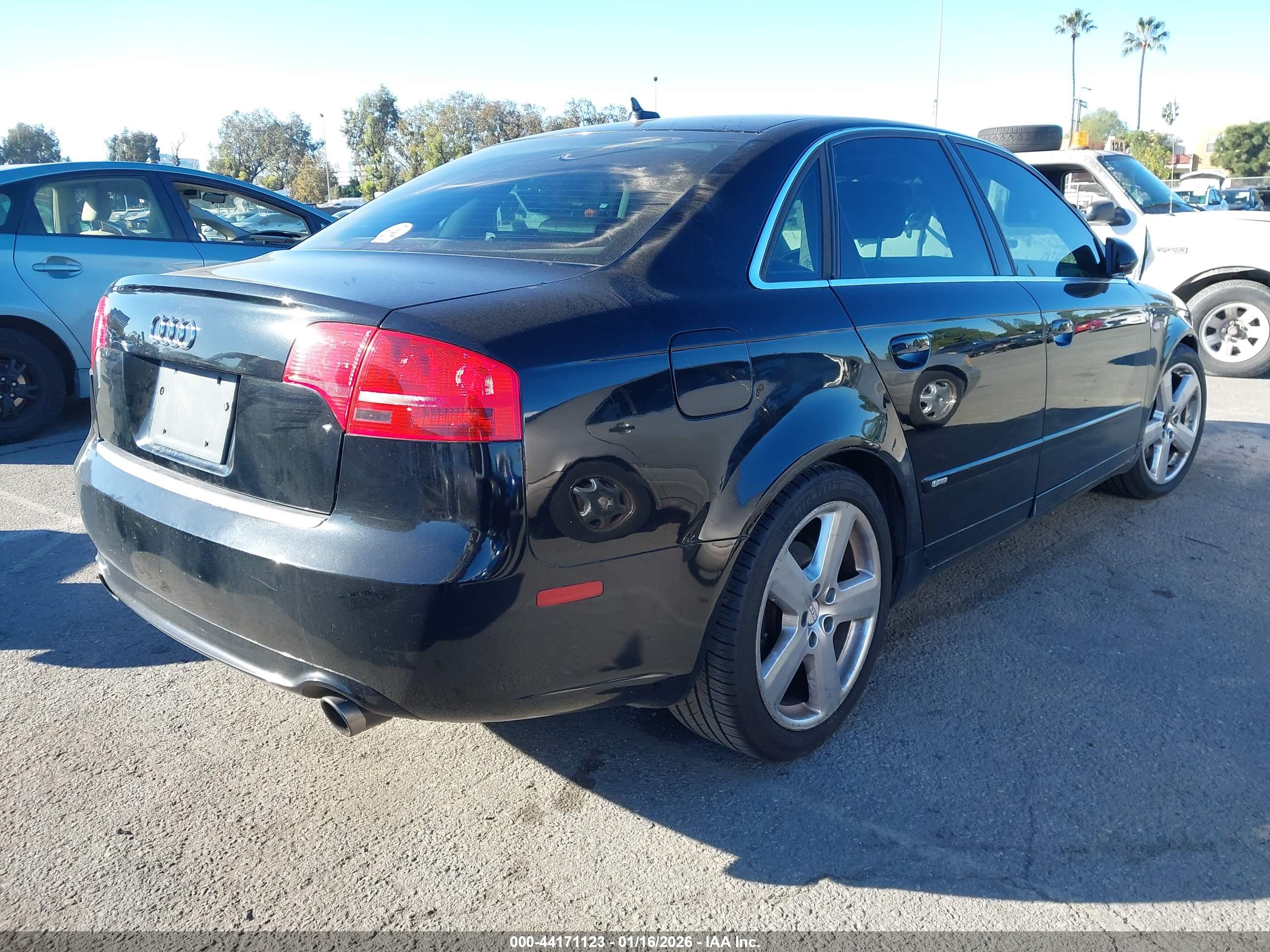 AUDI A4 image 4