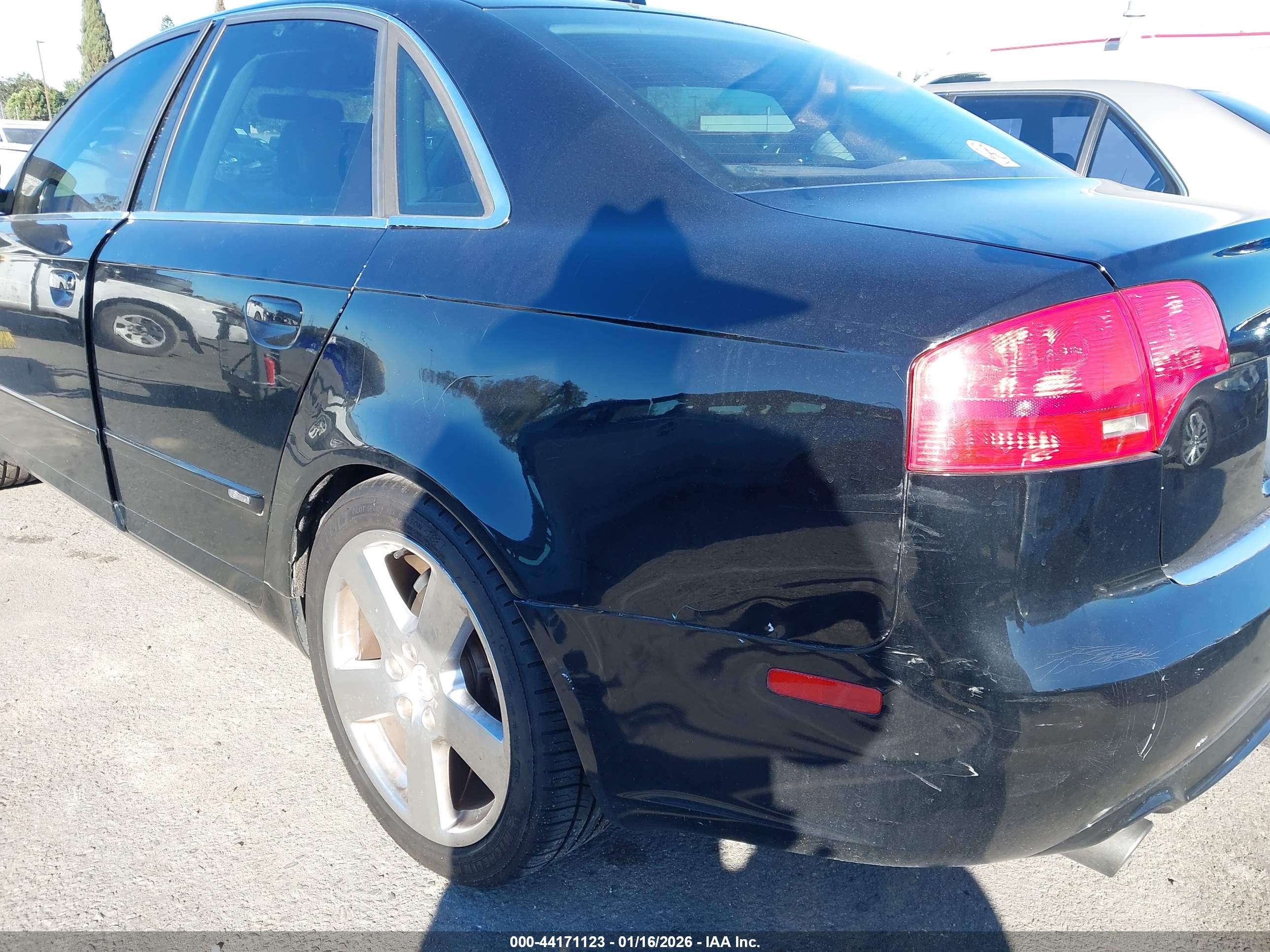 AUDI A4 image 6
