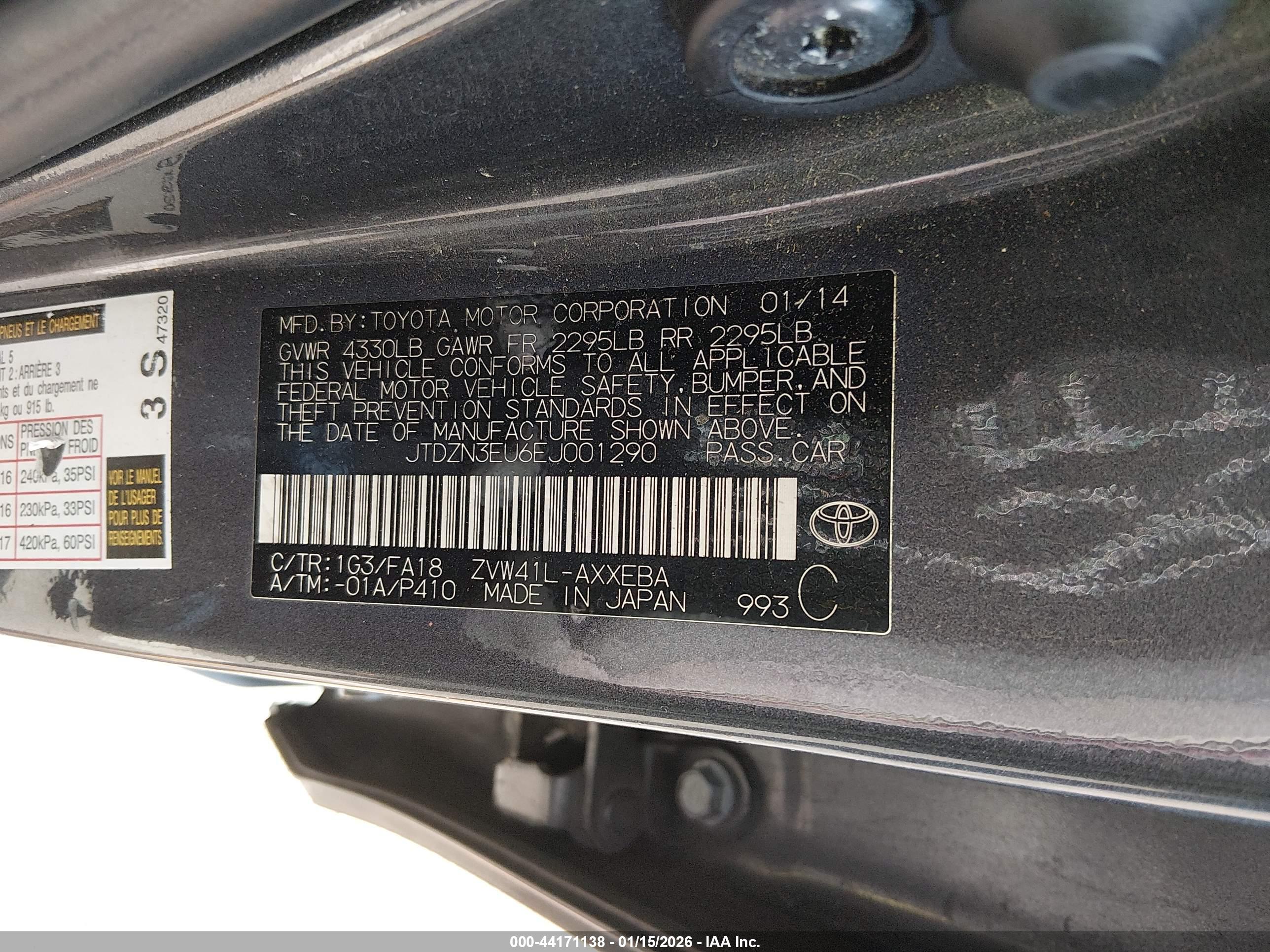 TOYOTA PRIUS image 9