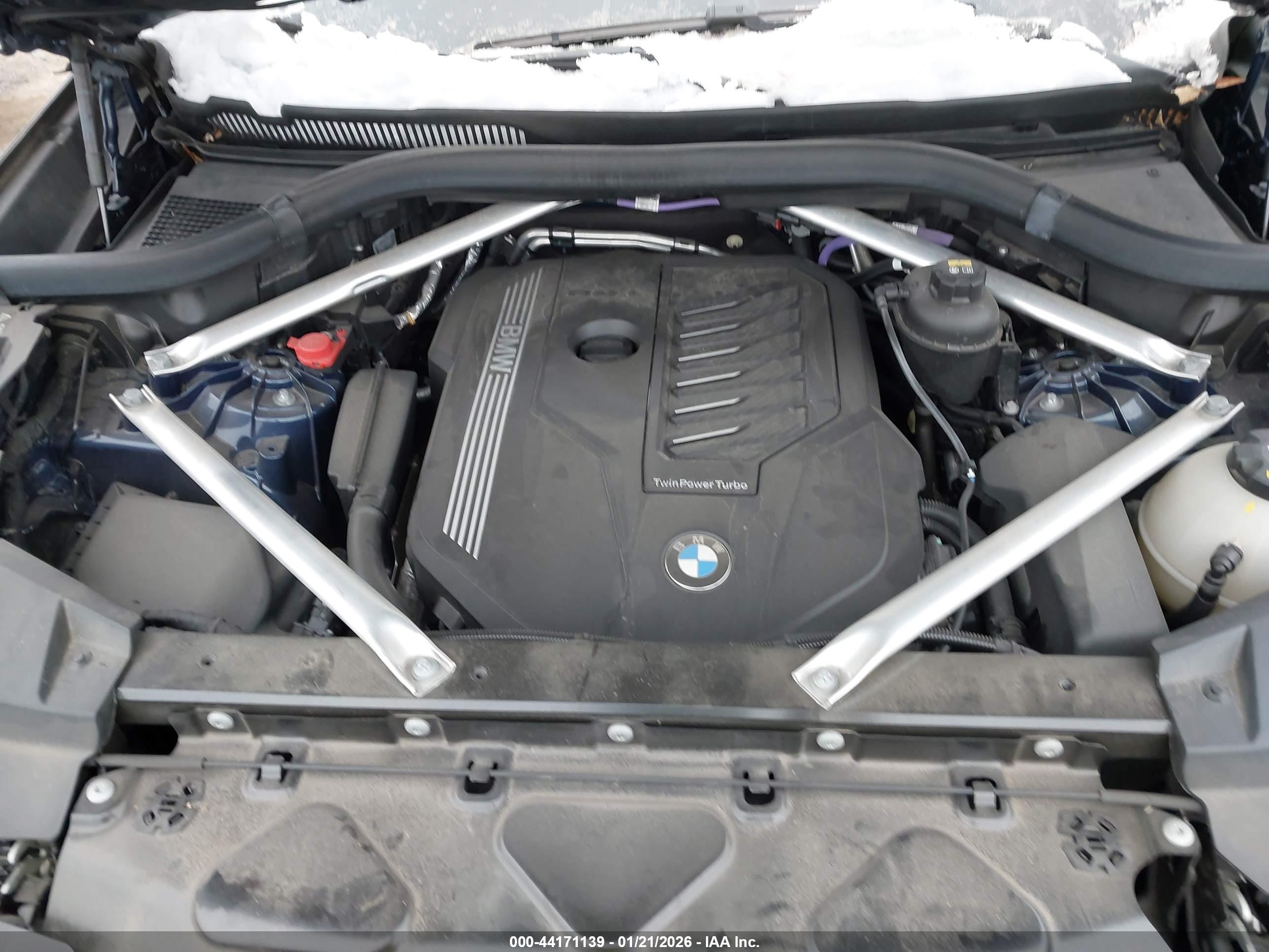 BMW X5 image 10