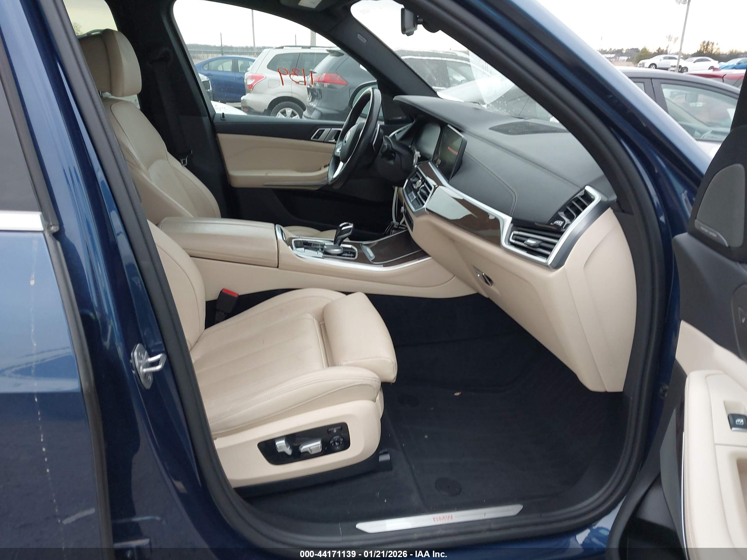 BMW X5 image 5