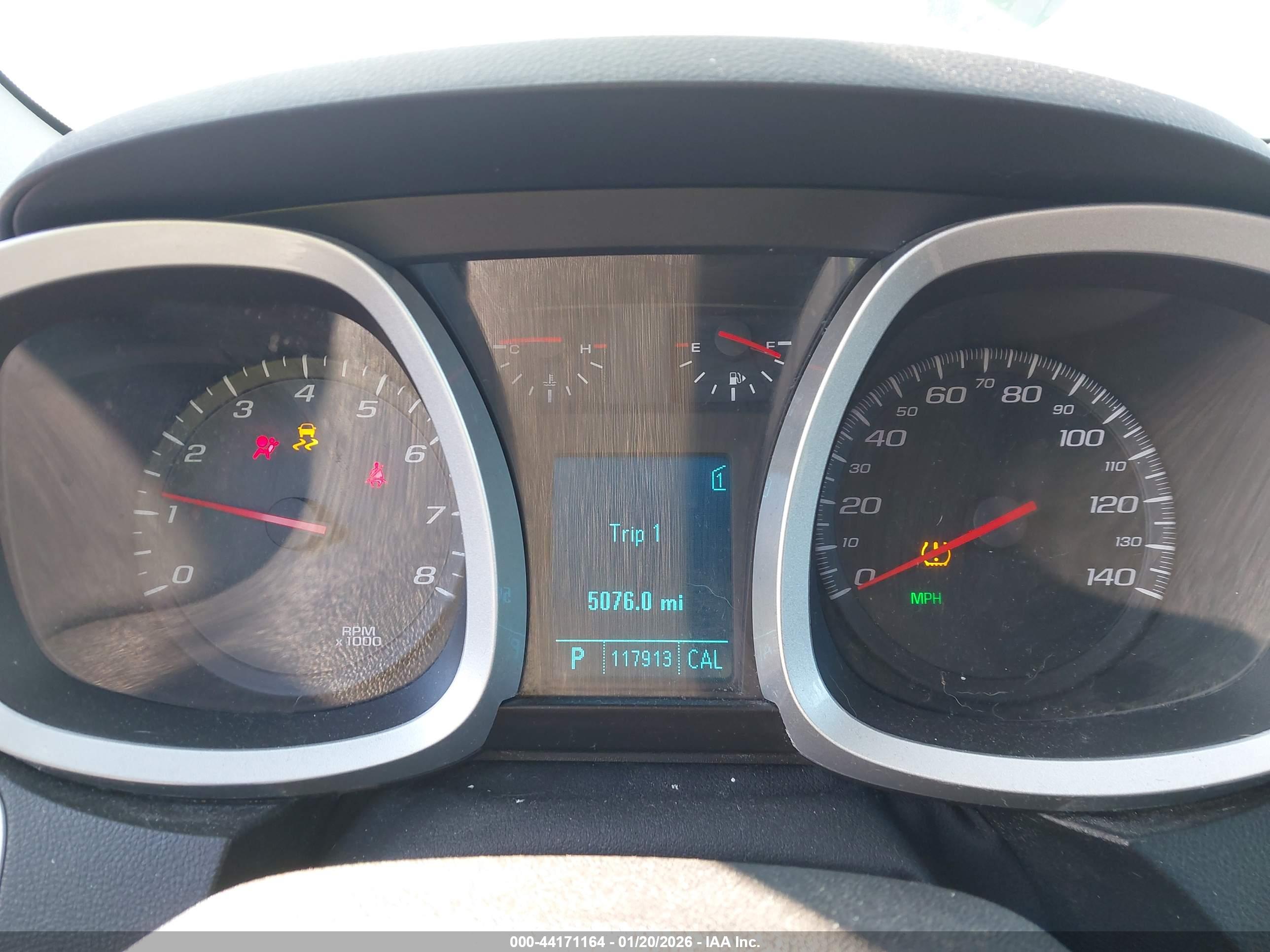 CHEVROLET EQUINOX image 7