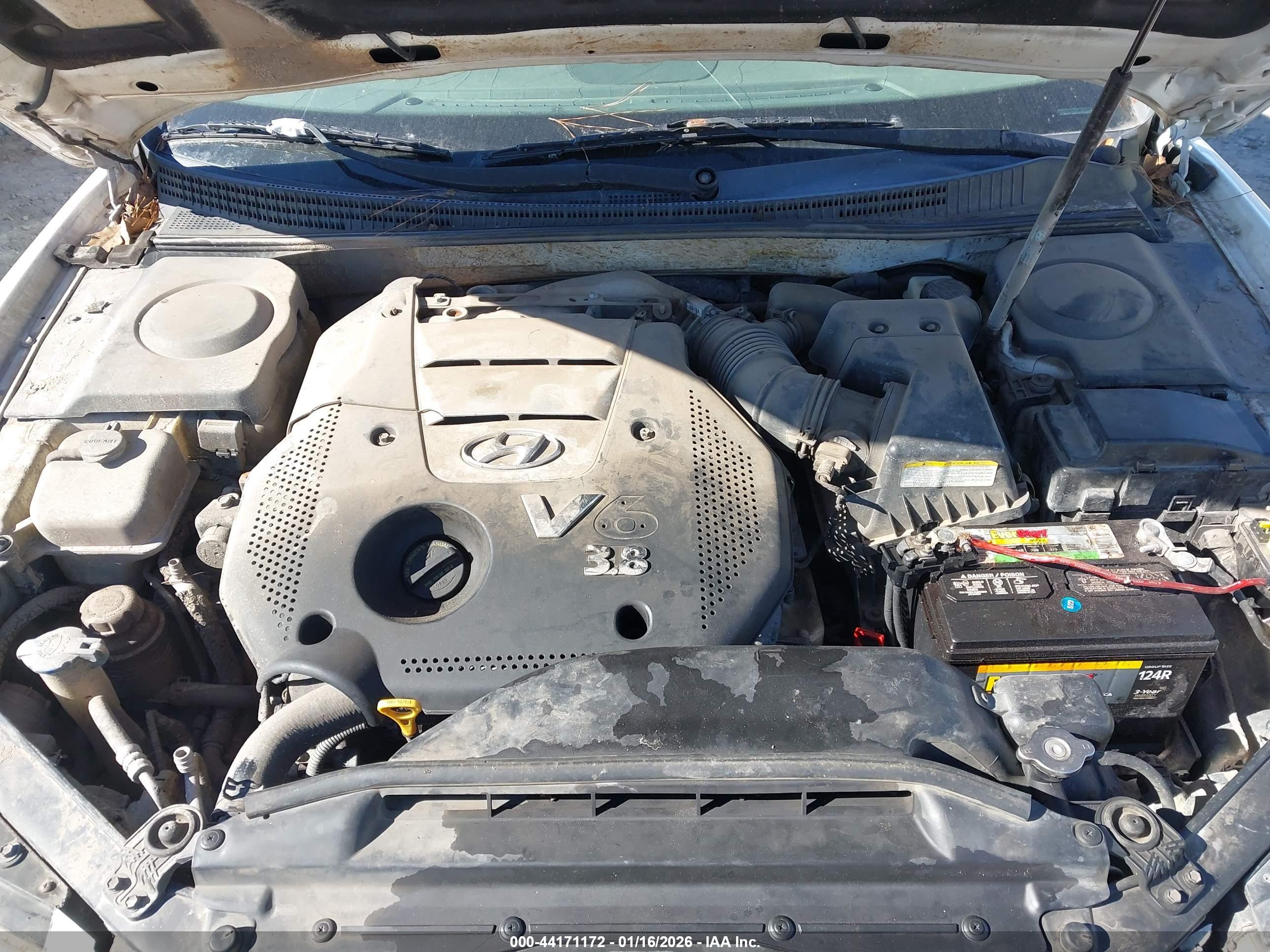 HYUNDAI AZERA image 10
