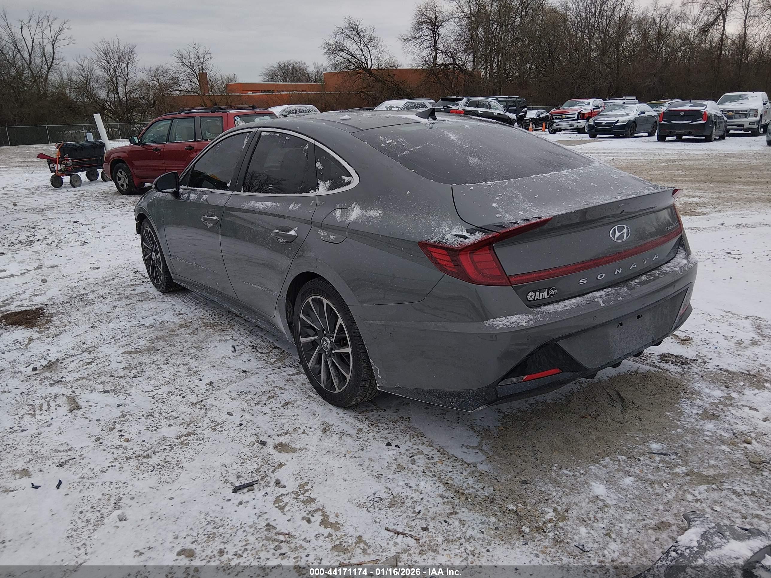 HYUNDAI SONATA image 3