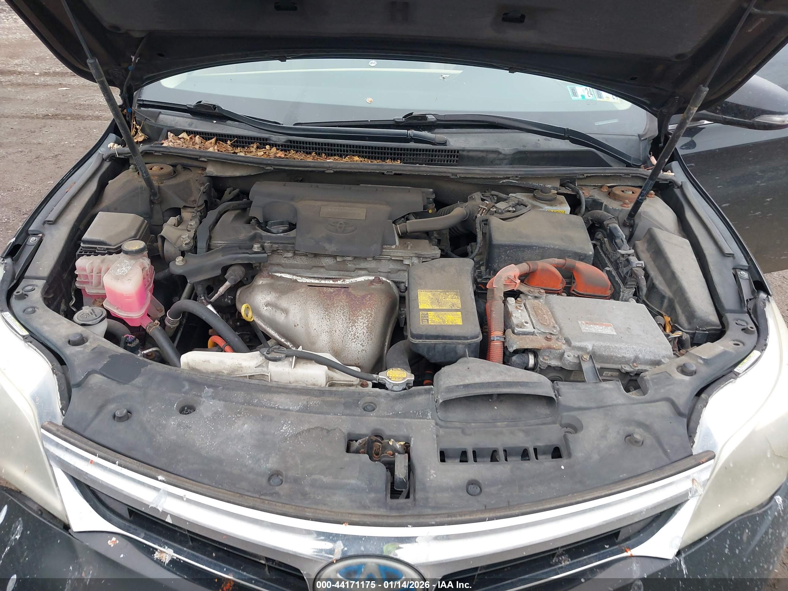 TOYOTA AVALON image 10