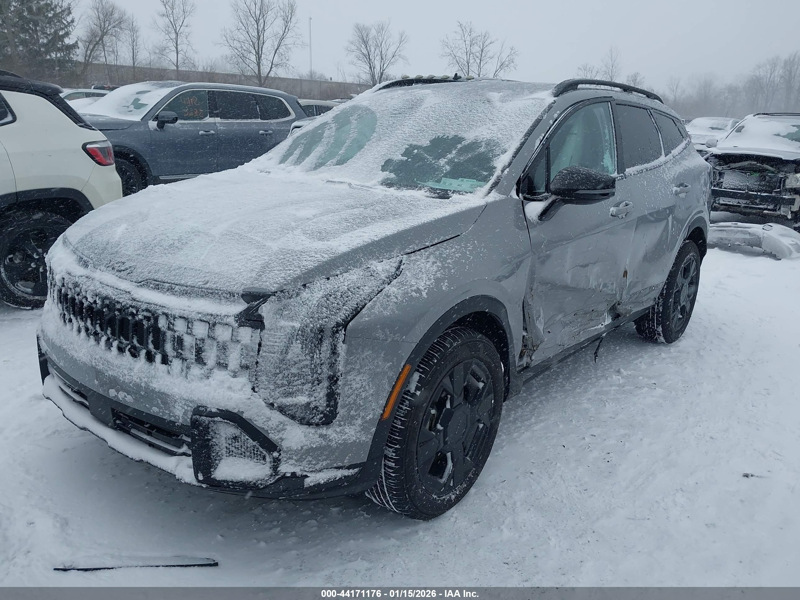 KIA SPORTAGE image 2