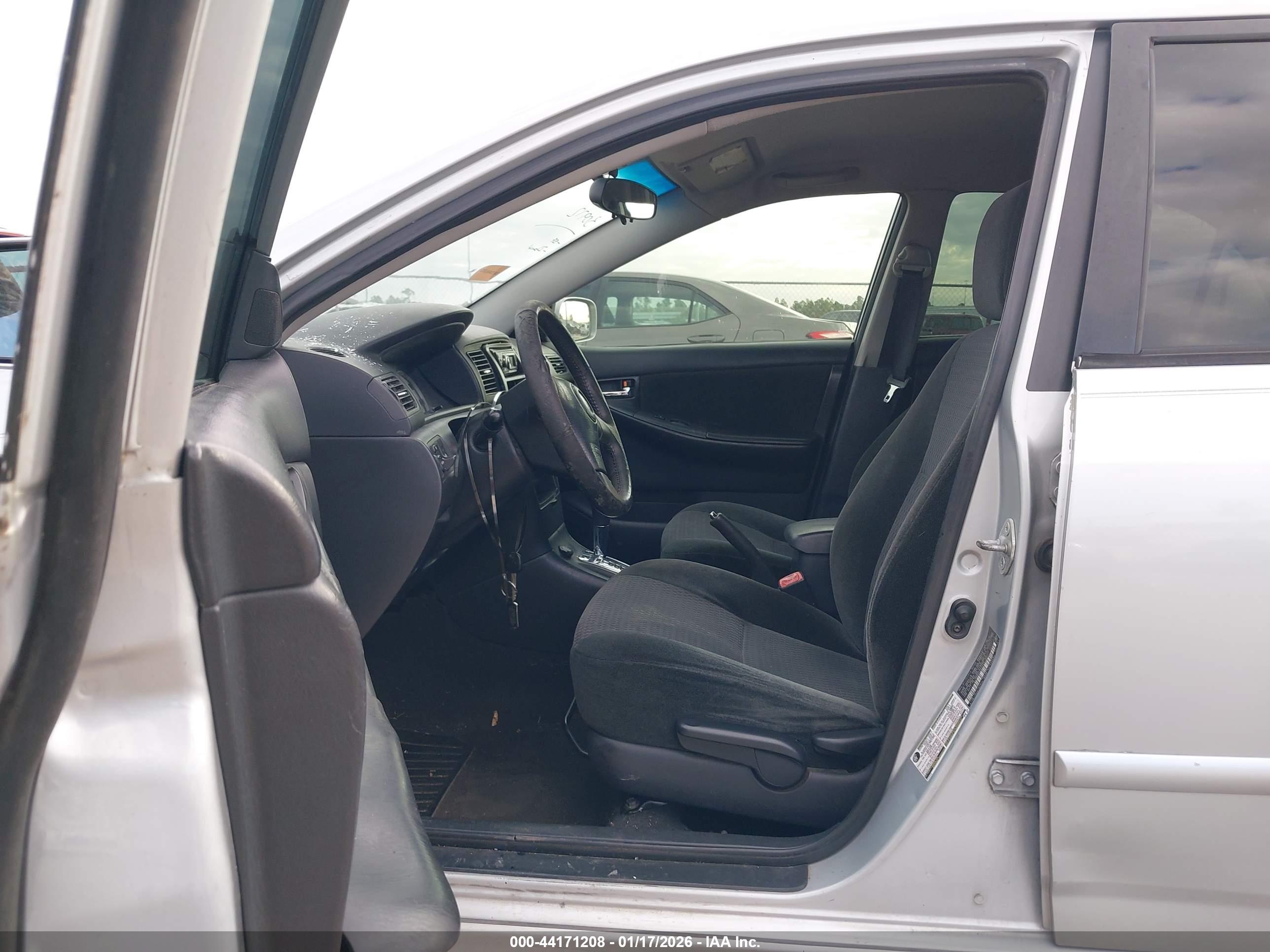 TOYOTA COROLLA image 5