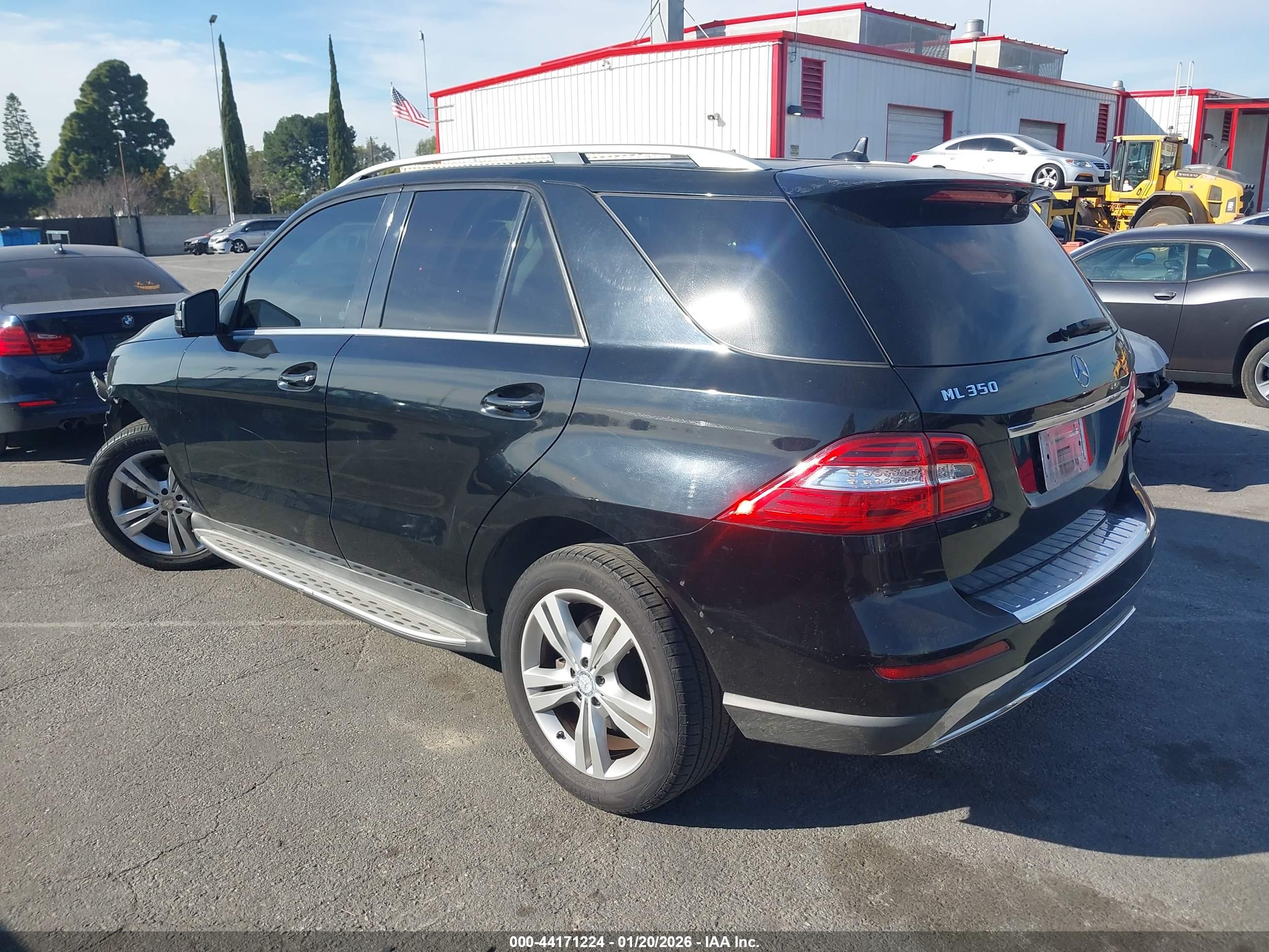 MERCEDES-BENZ ML image 3