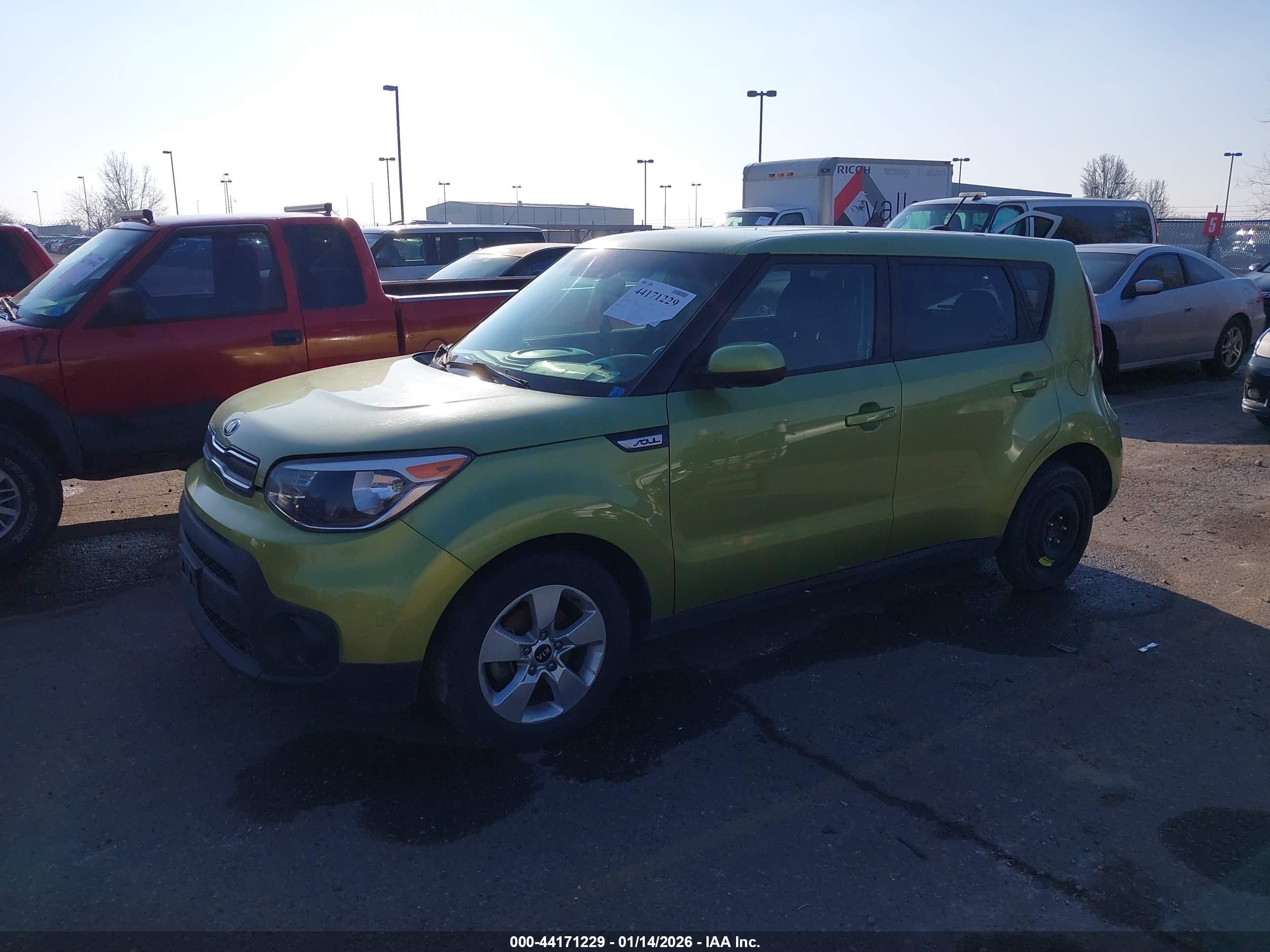 KIA SOUL image 2