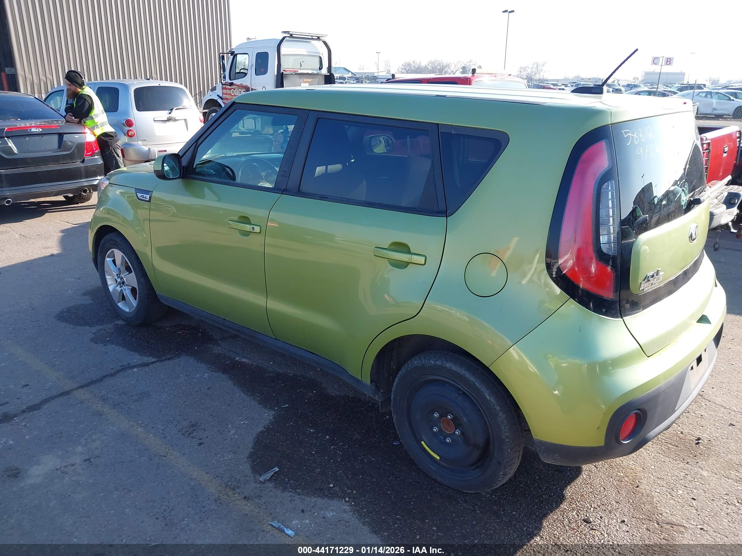 KIA SOUL image 3
