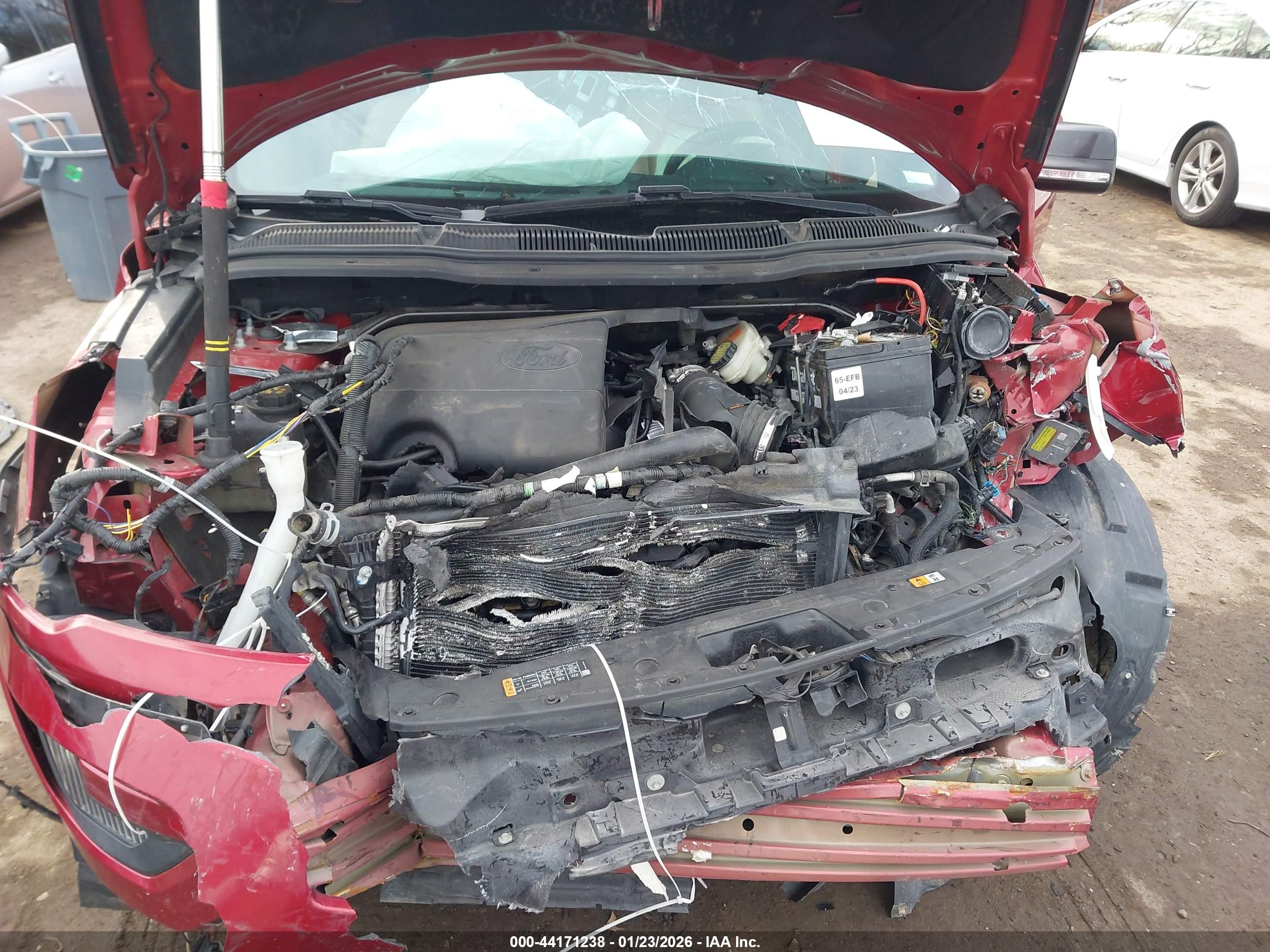 FORD EXPLORER image 10