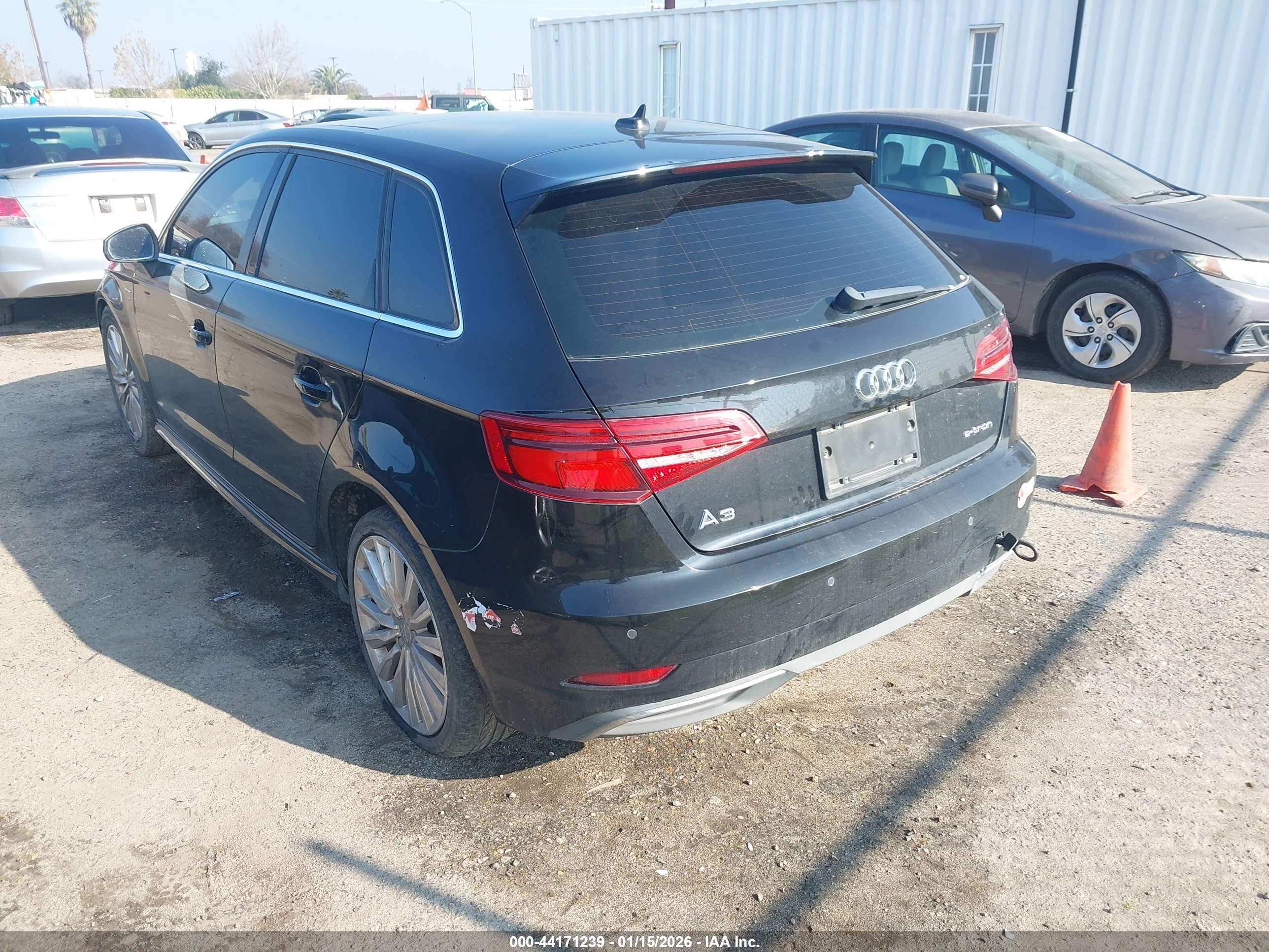 AUDI A3 image 3