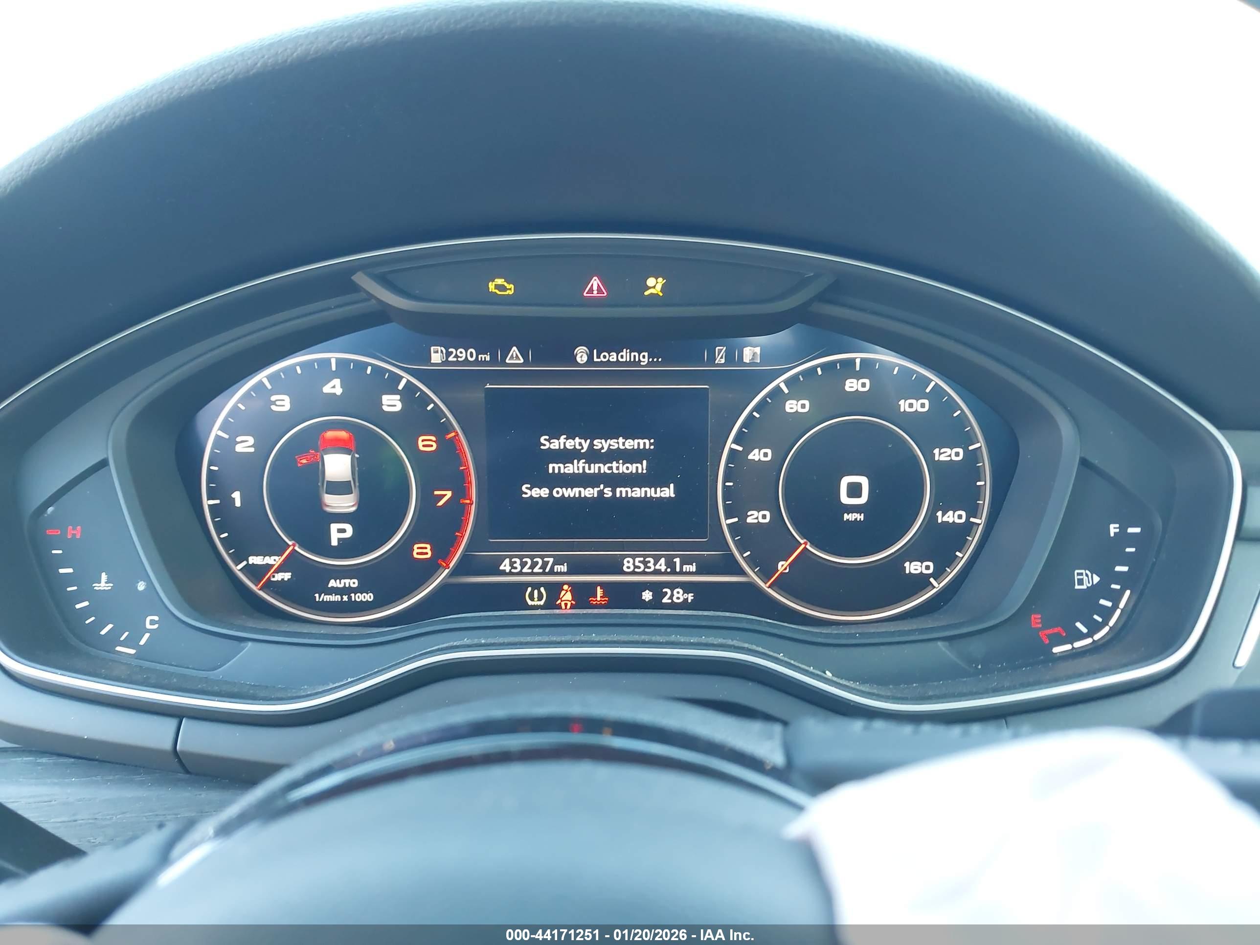 AUDI A4 image 7
