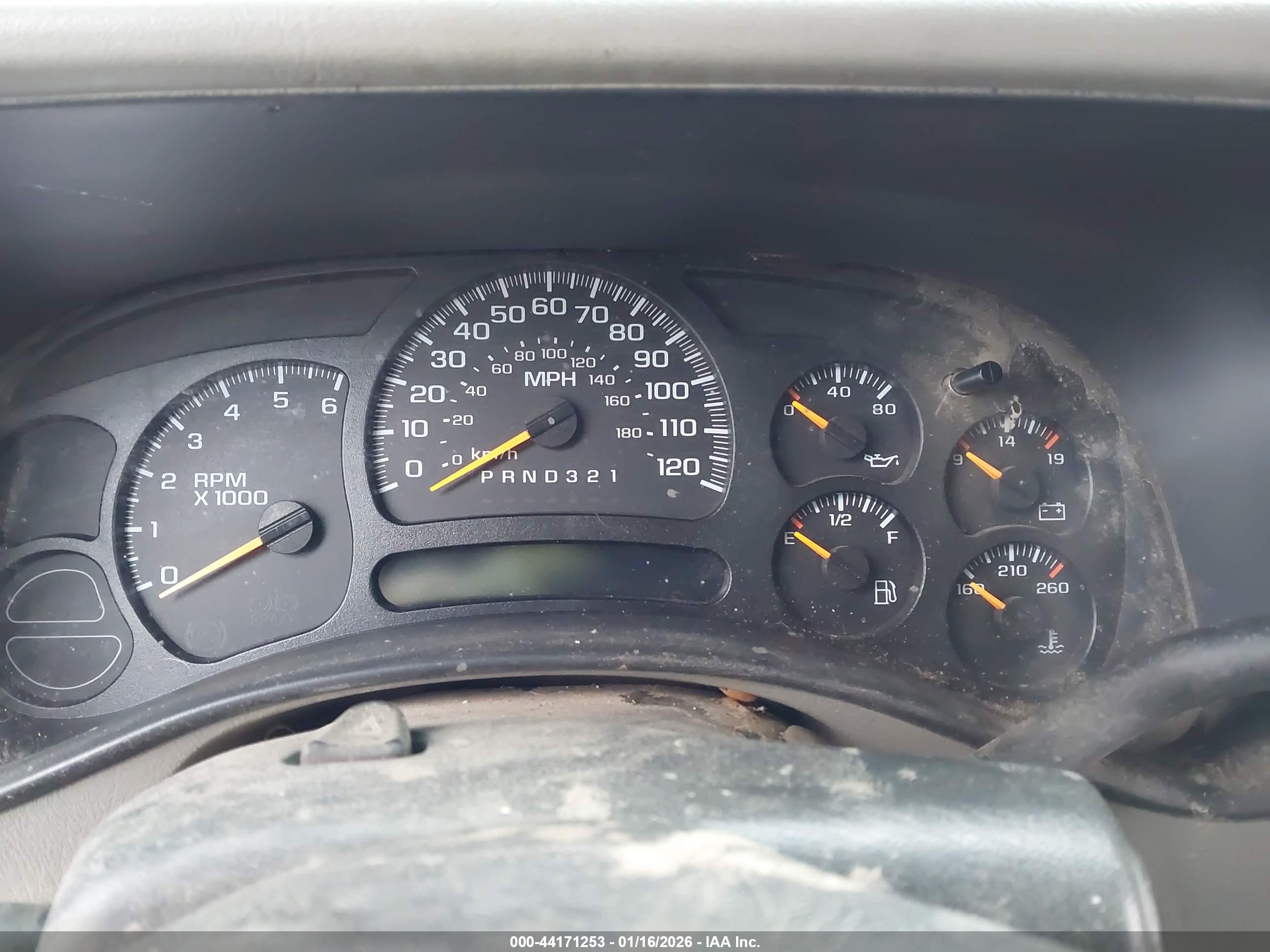 CHEVROLET SILVERADO image 7
