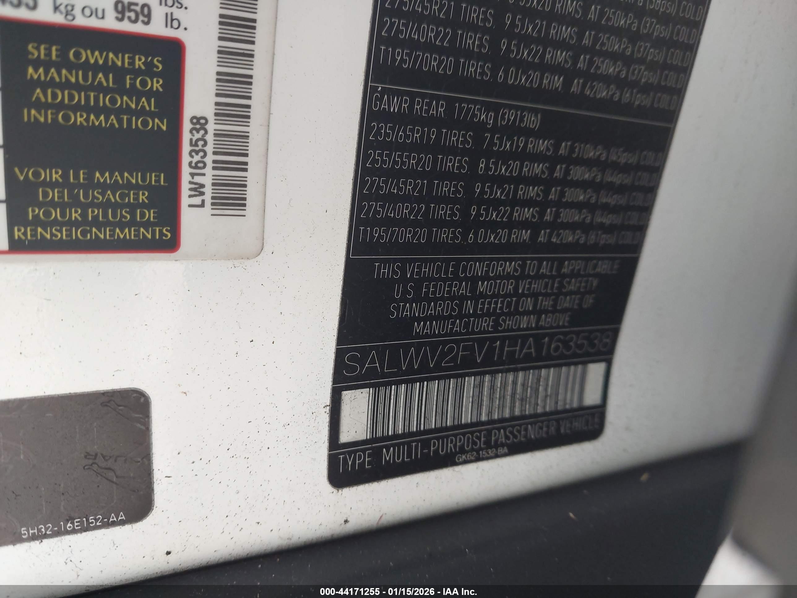 LAND ROVER image 9