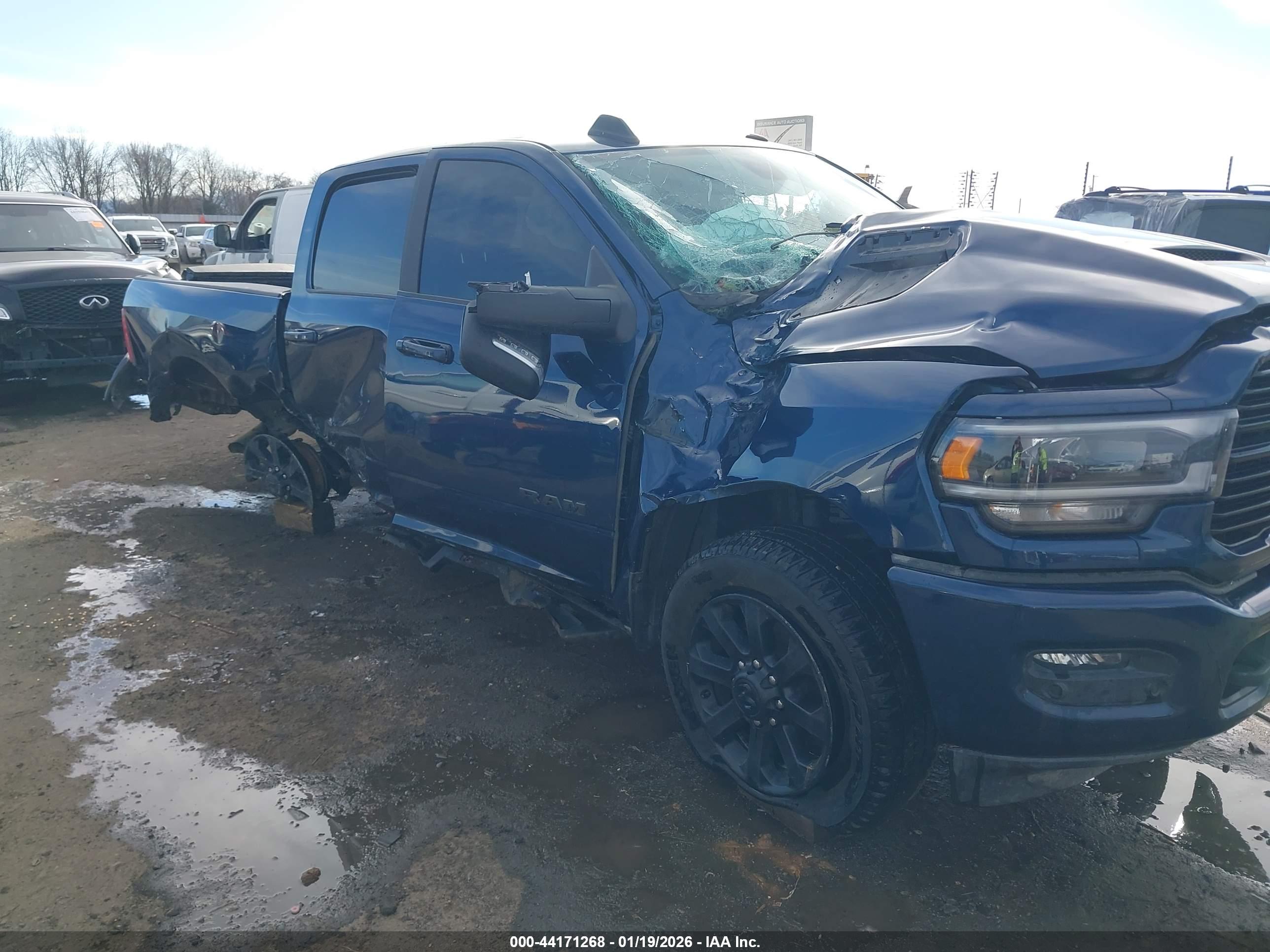 RAM 2500 image 6