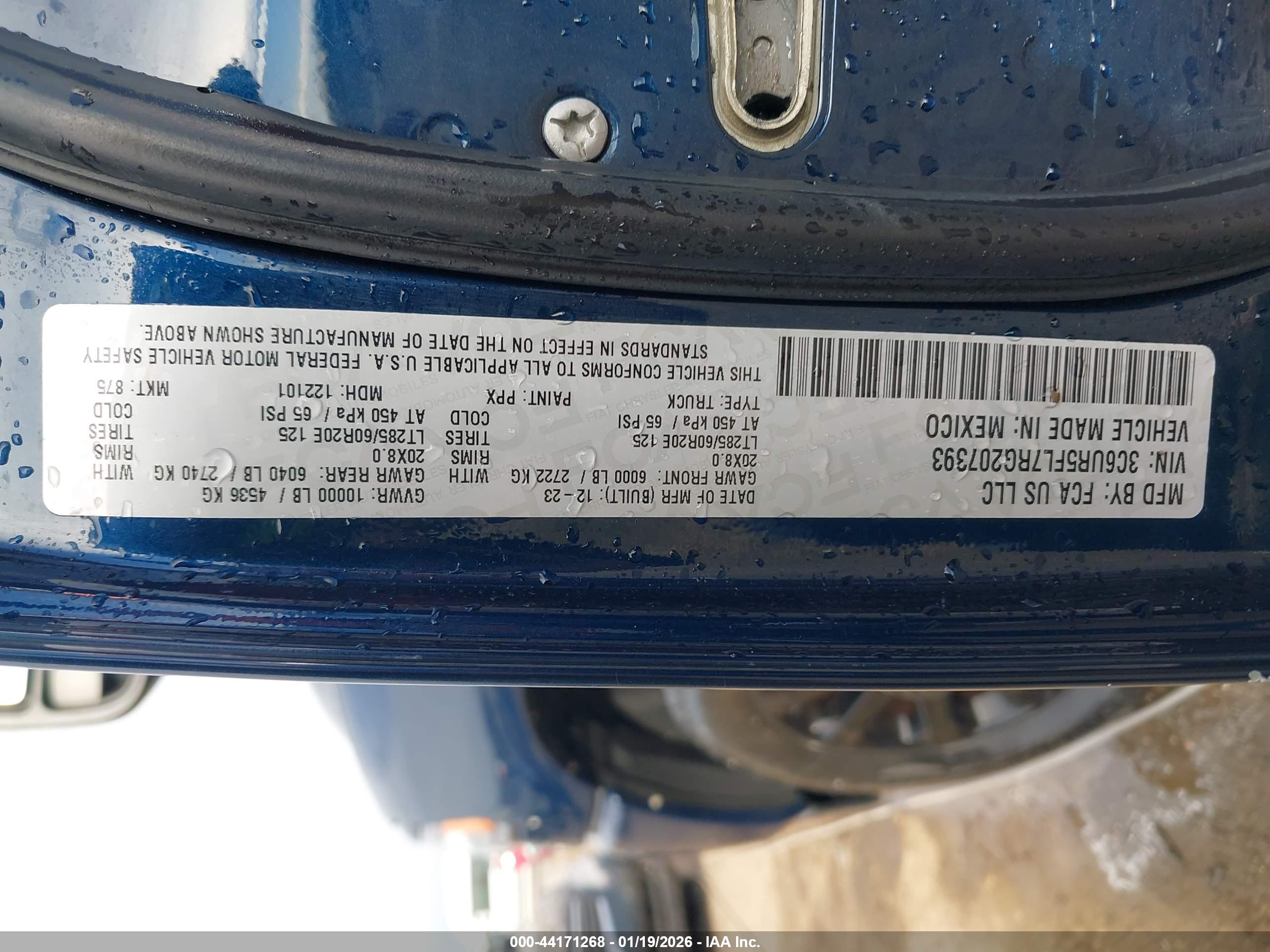 RAM 2500 image 9