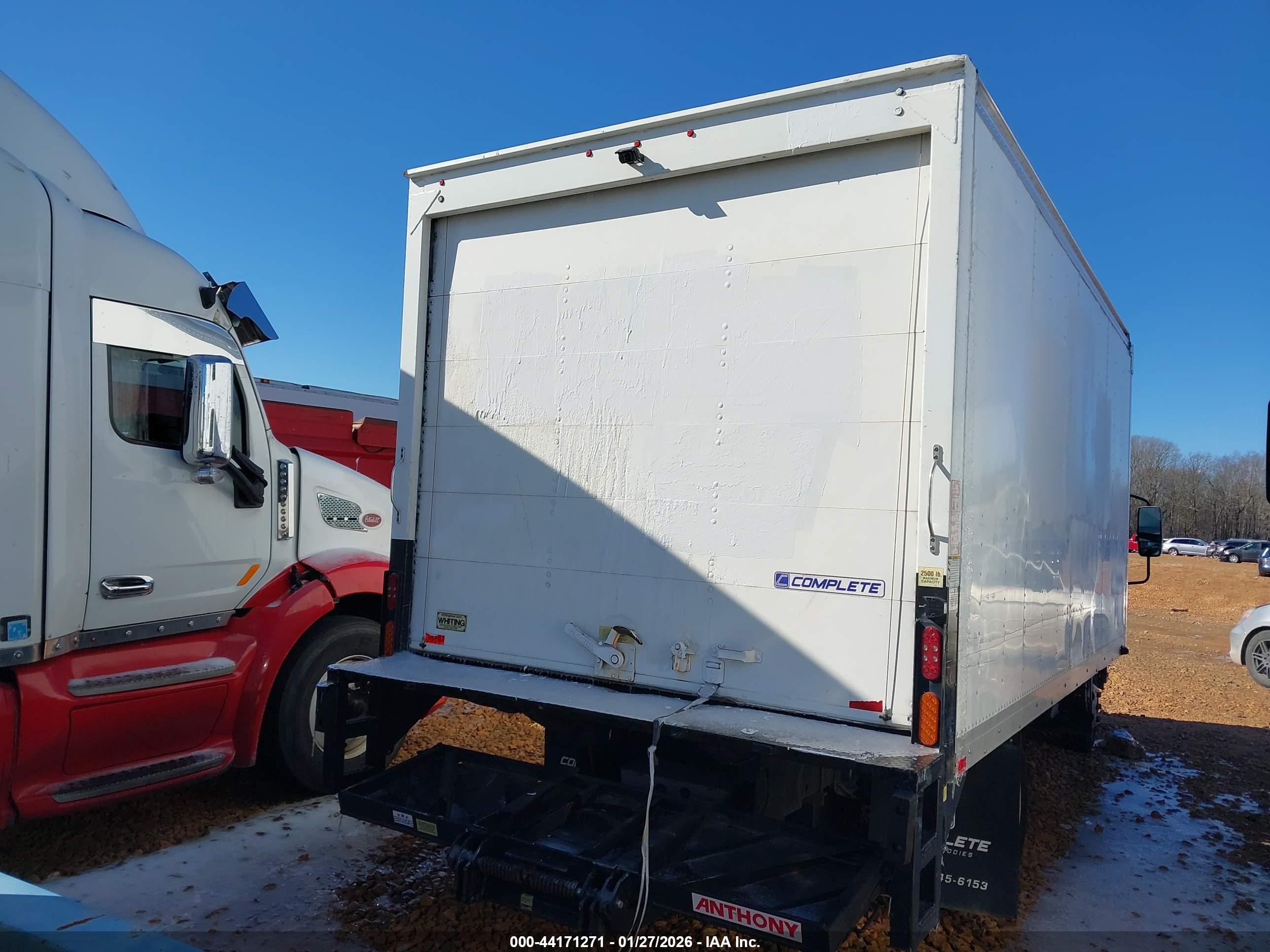 CHEVROLET 3500 image 8