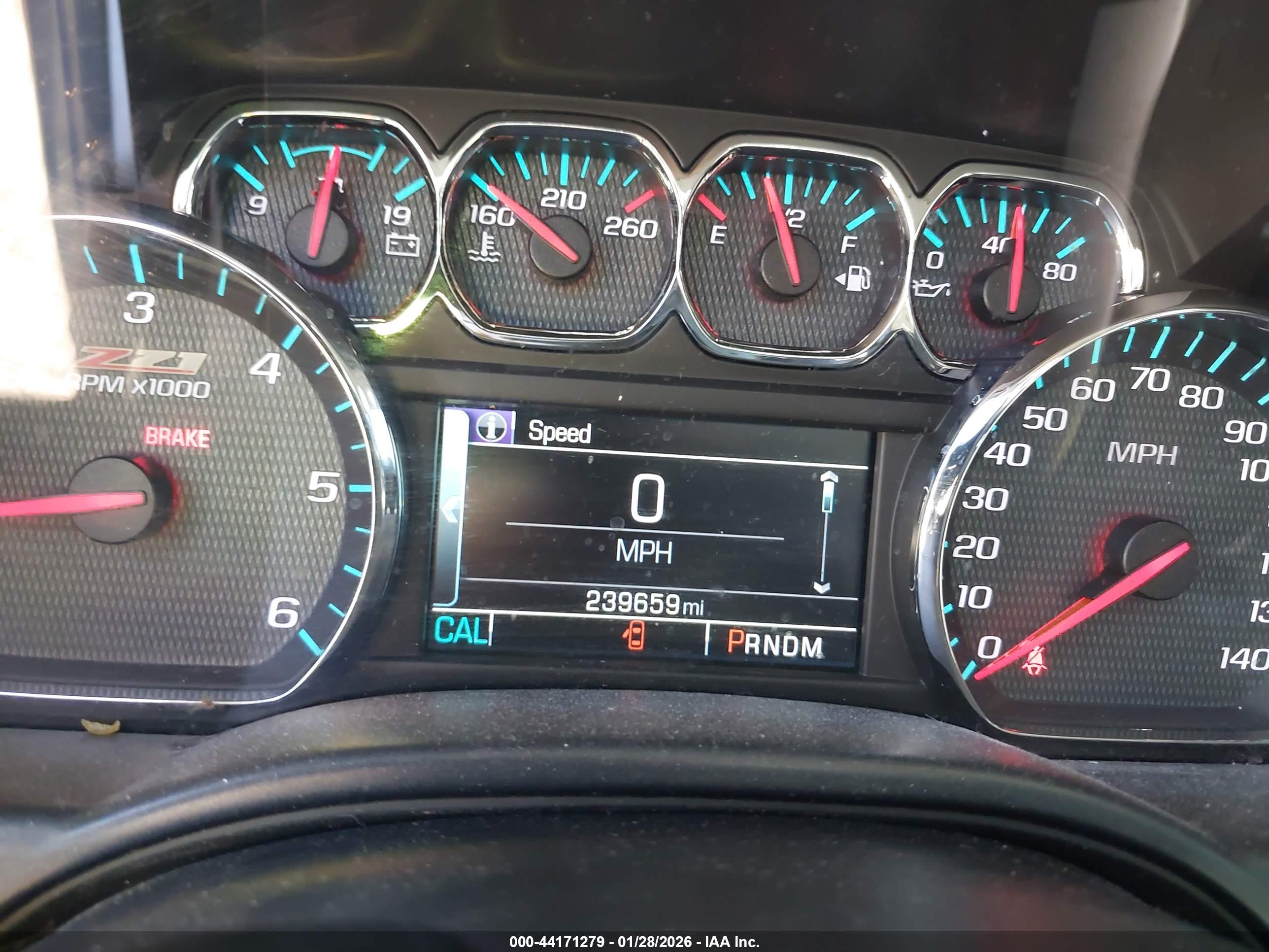 CHEVROLET SILVERADO image 7