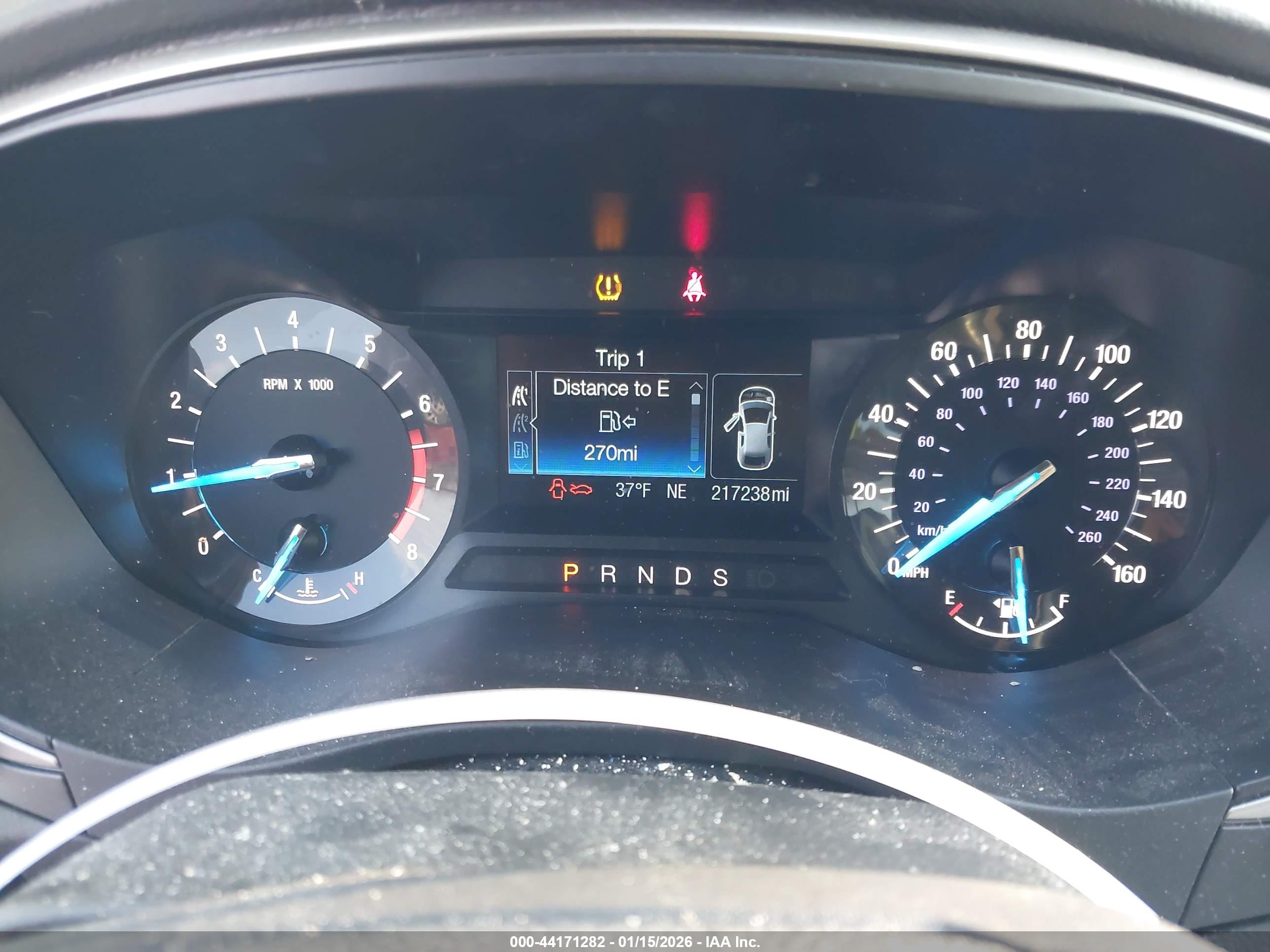 FORD FUSION image 7